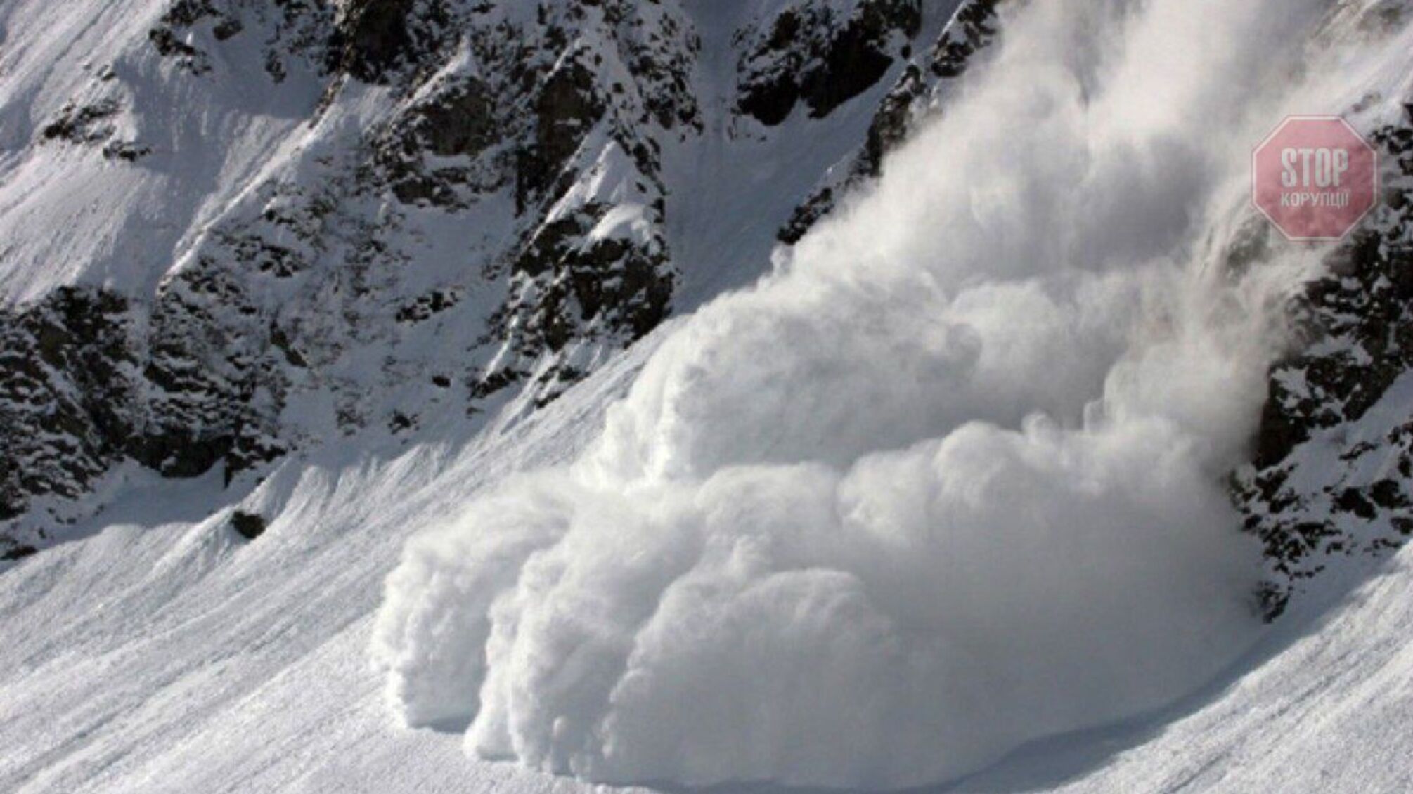 В Австрії під лавиною загинули лижники