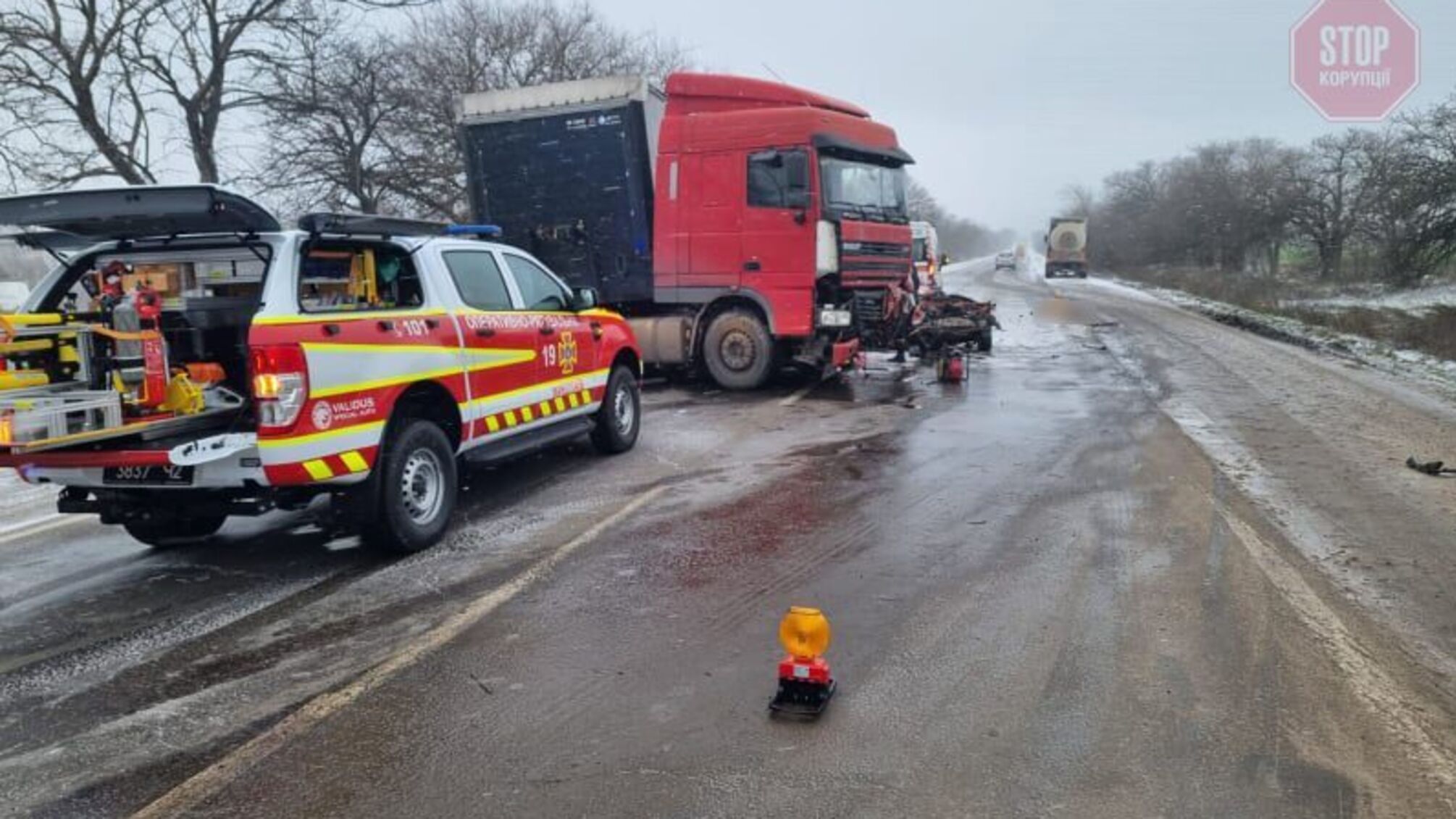 В Николаевской области произошло ДТП, два человека погибли (фото)