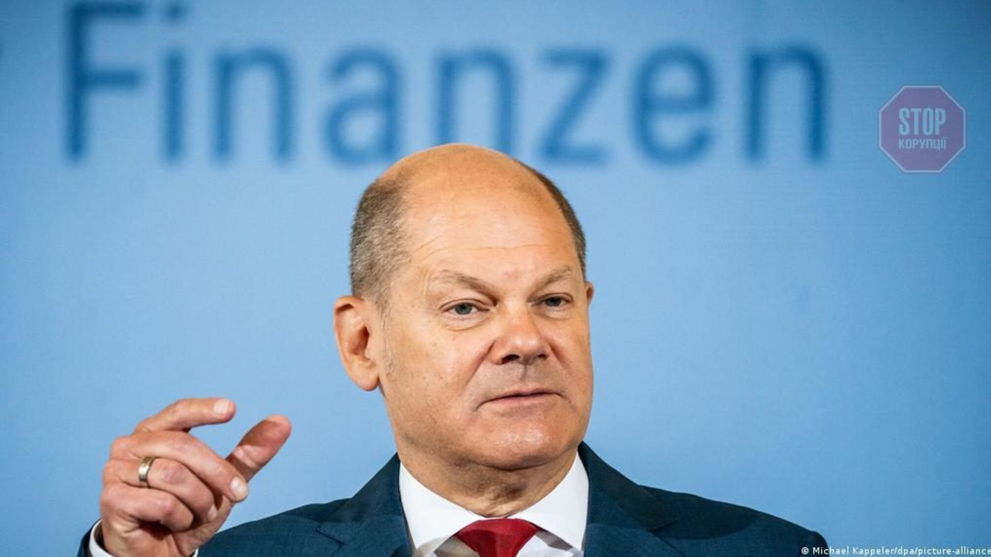 Канцлер Германии предупредила, что агрессия России против Украины будет иметь последствия