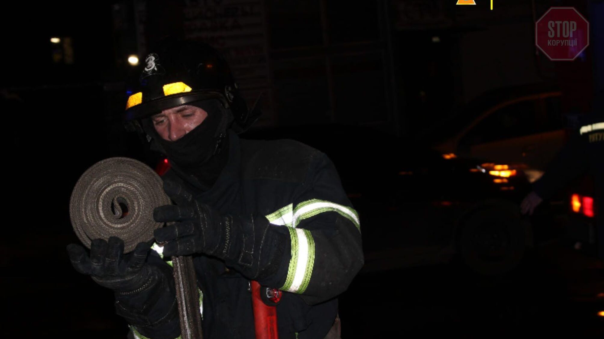 В Одессе горел жилой дом, есть погибшие (фото)