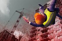 Опасное строительство: в Херсоне рабочий выпал с высотки, а инвесторы заявили об аферах заказчиков