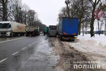 В Хмельницкой области произошло масштабное ДТП с рейсовым автобусом (фото)