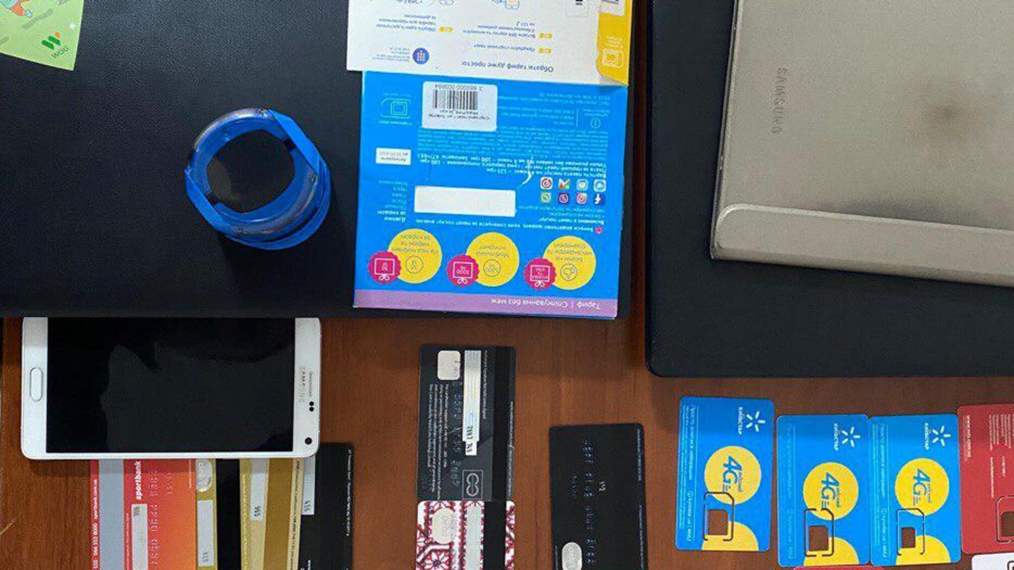 У Дніпрі слідчі повідомили про підозру жінці, яка продавала через інтернет неіснуючі товари