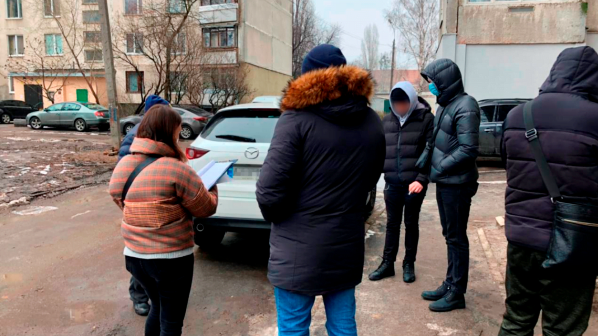 Детективи Харківщини припинили протиправну діяльність групи, яка підробляла медичні довідки