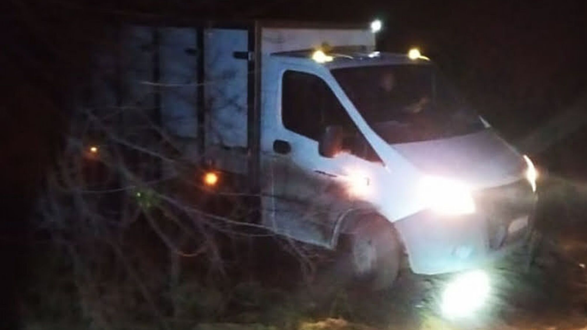 Дніпропетровська область: надзвичайники допомогли водієві хлібного фургону