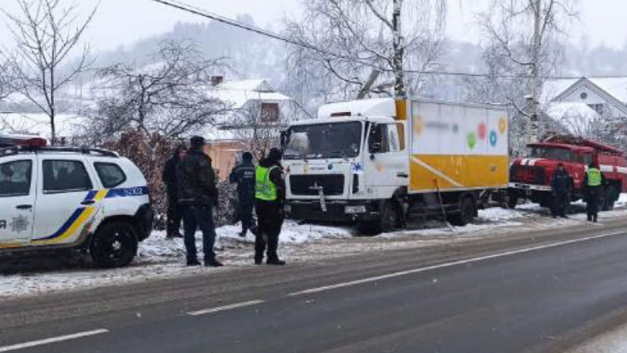 Івано-Франківська область:рятувальники двічі залучалися для допомоги водіям, які з'їхали з проїжджої частини дороги