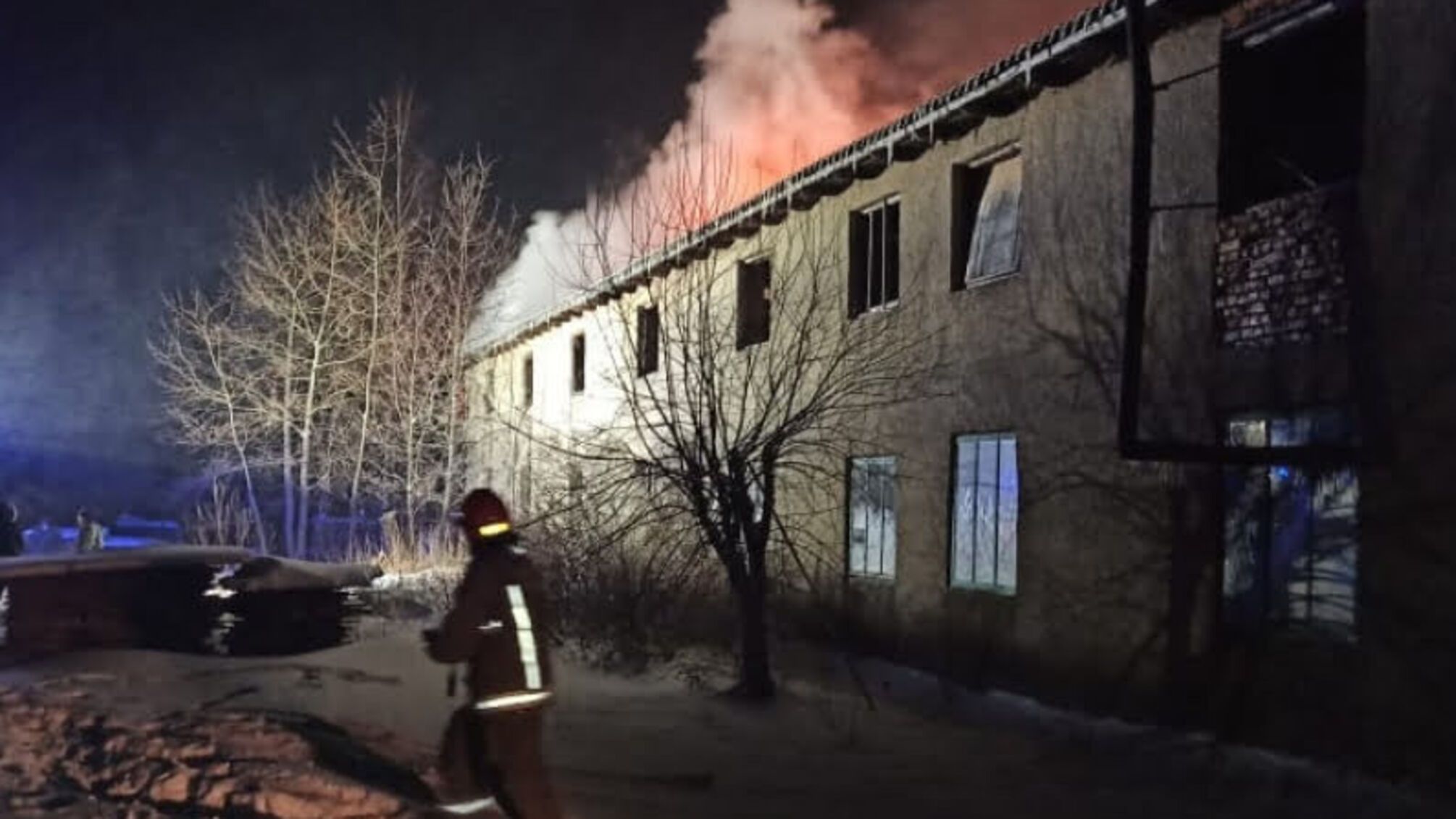 Івано-Франківська область: на Богородчанщині рятувальники ліквідували пожежу столярного цеху