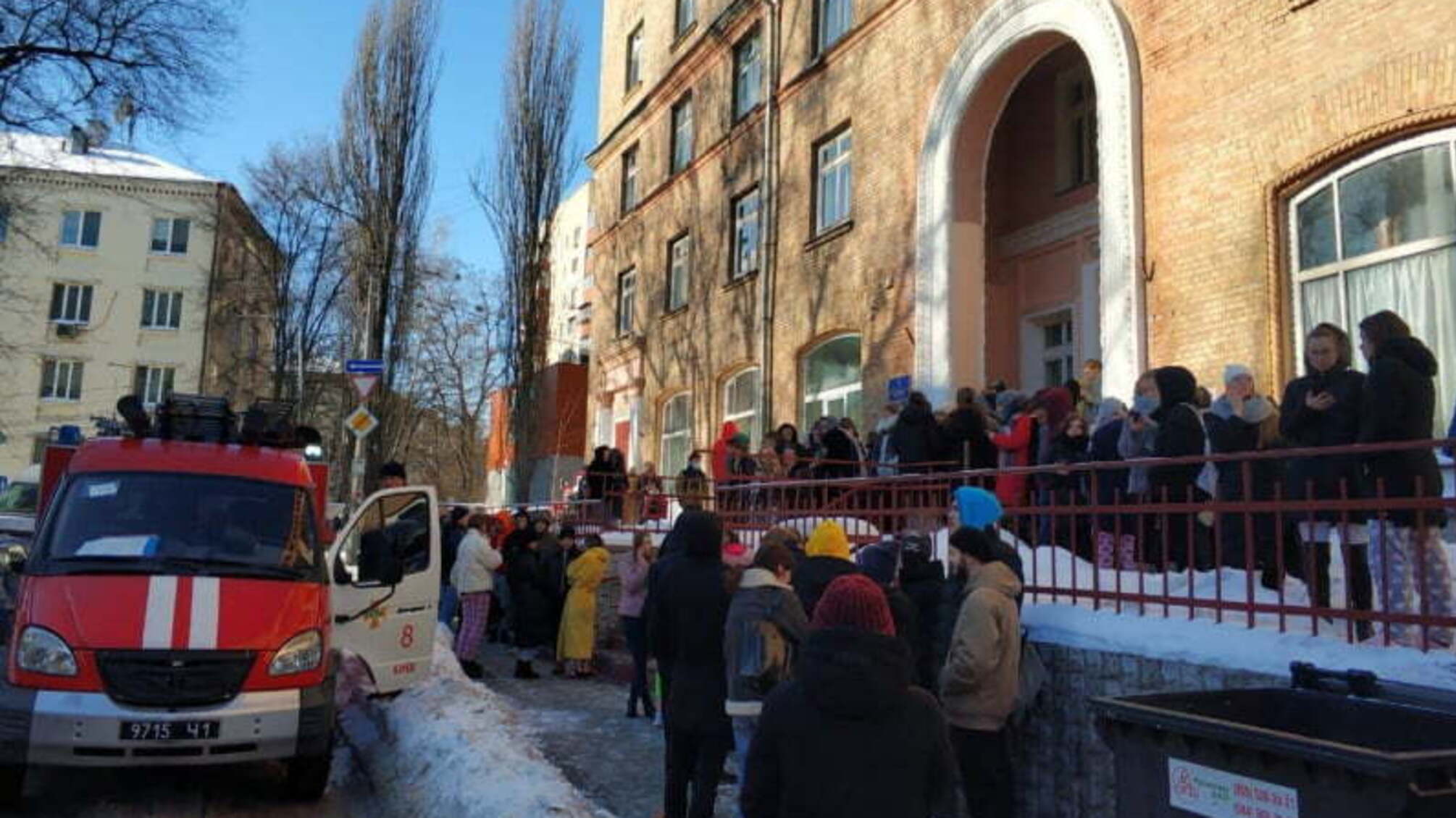 м. Київ: ліквідовано пожежу в одному із столичних гуртожитків