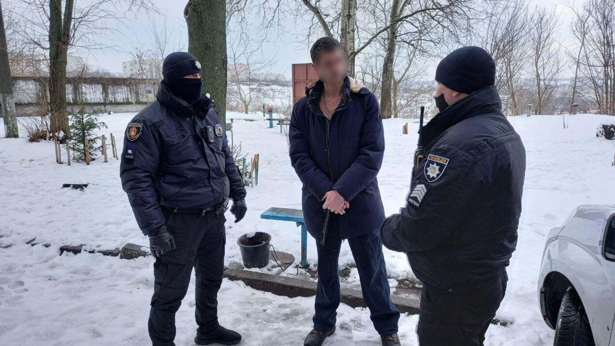 Поліція Київщини затримала псевдомінера салону краси