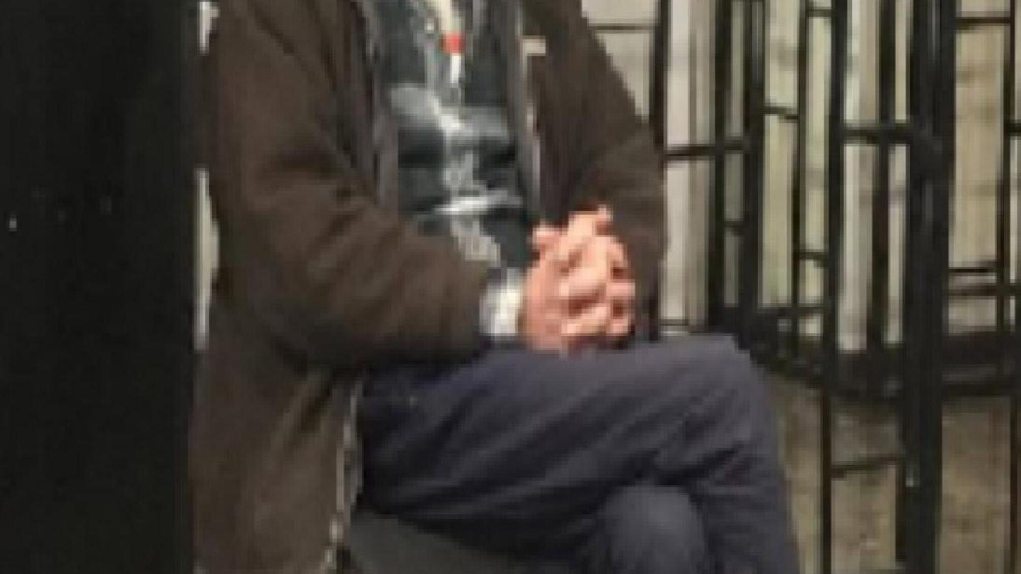 Поліція Кривого Рогу затримала чоловіка, який повідомив про замінування квартири у багатоповерхівці