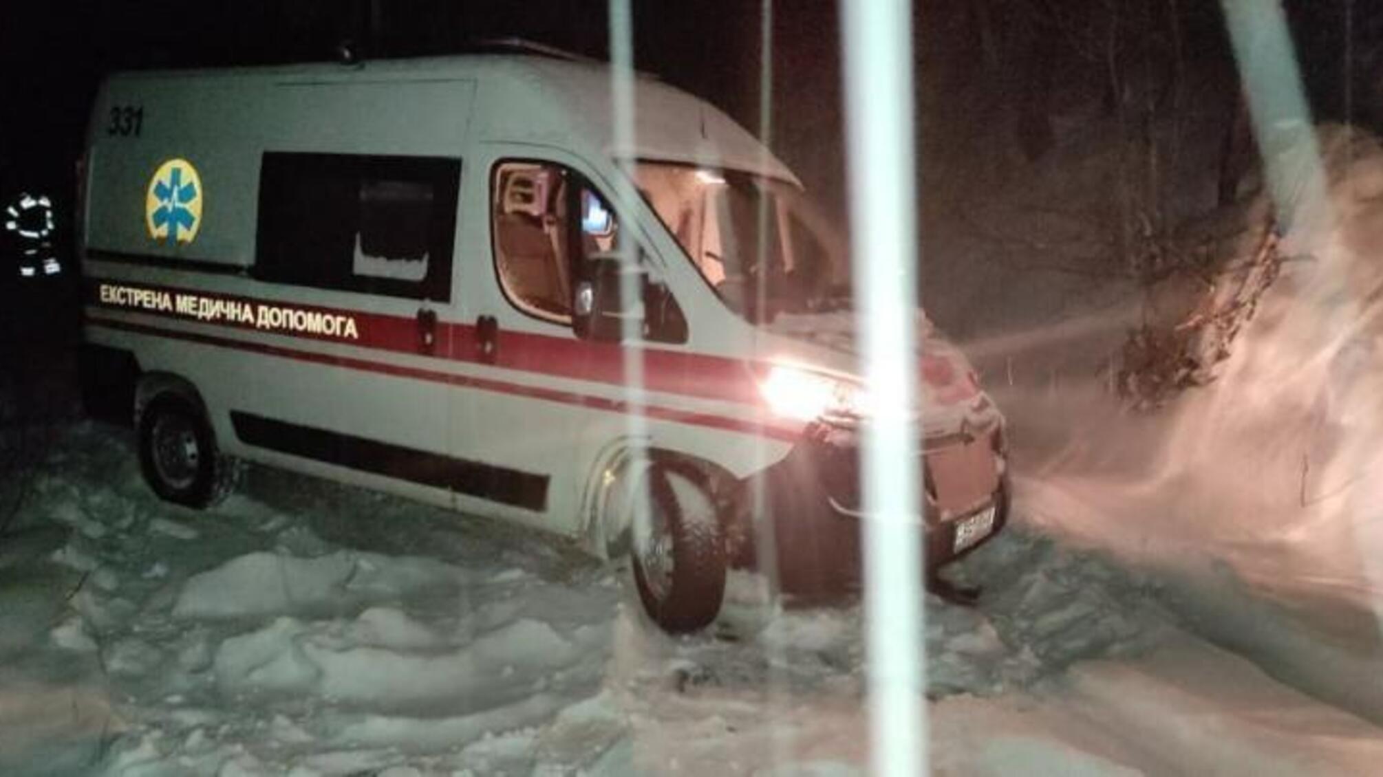 На Вінниччині рятувальники надали допомогу водіям чотирьох транспортних засобів