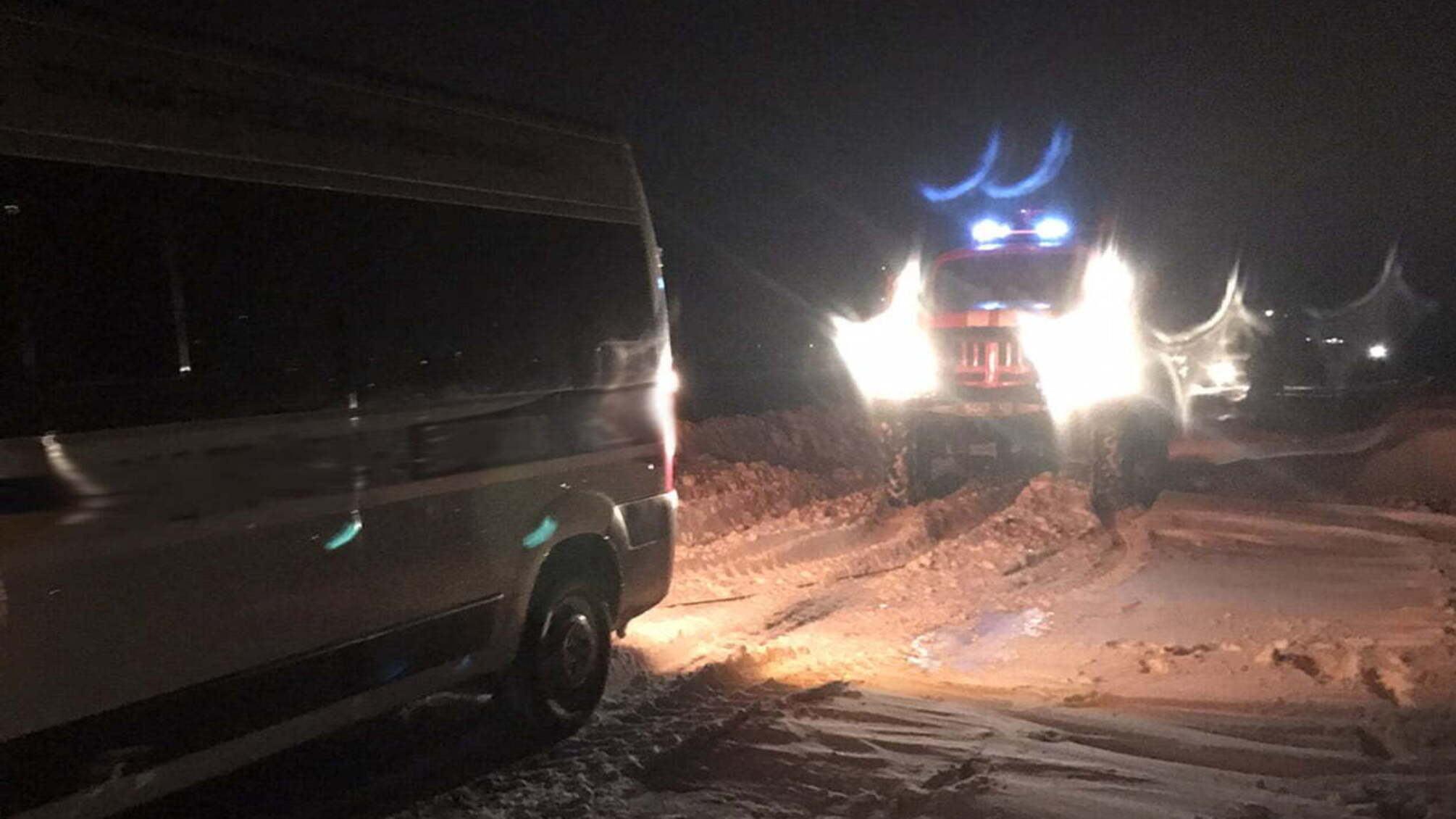 Впродовж минулої доби надзвичайники Хмельниччини здійснили 16 виїздів на ліквідацію наслідків негоди (ВІДЕО)
