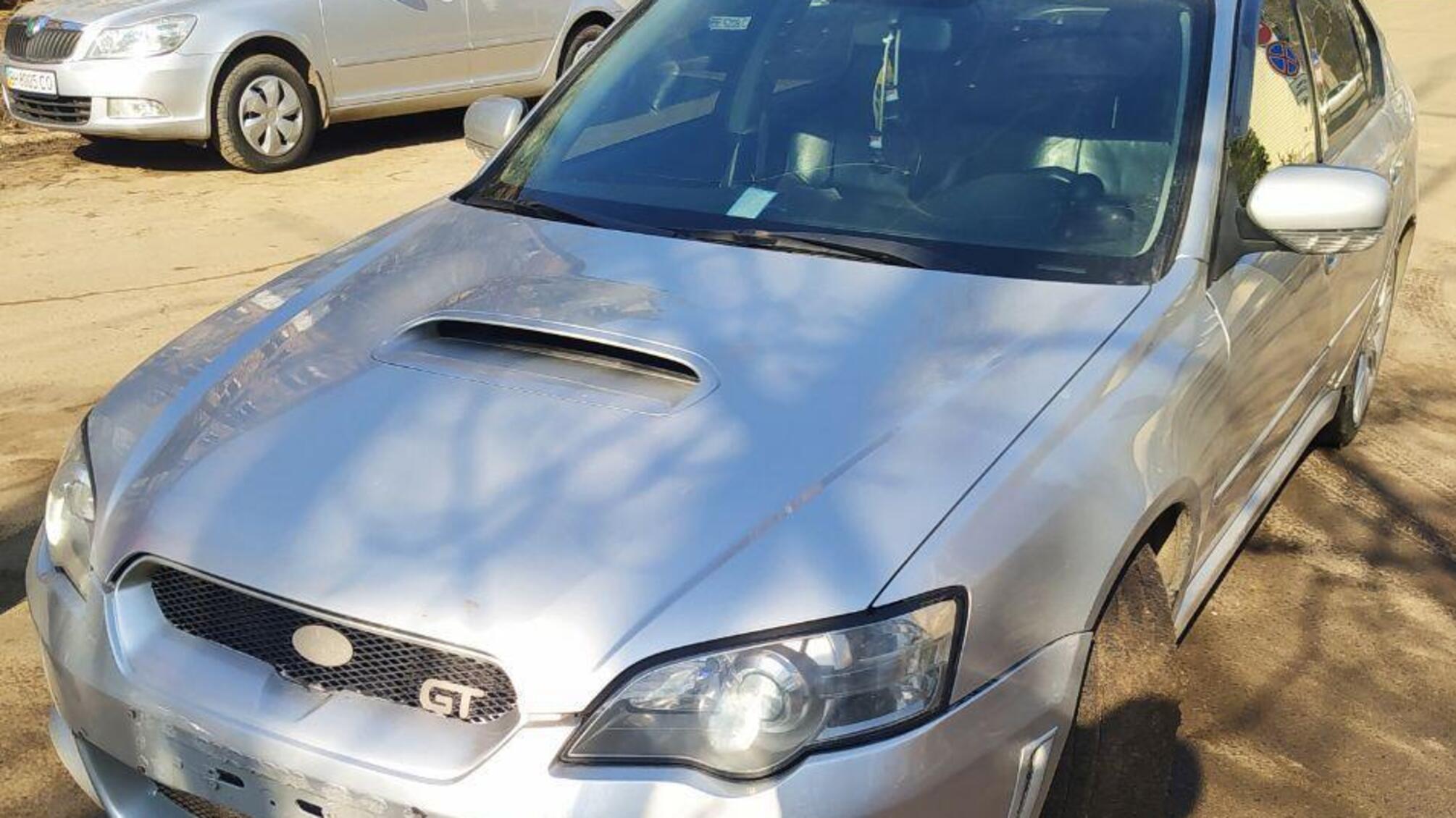 В Одесі поліцейські повернули двом містянам викрадені у них автомобілі