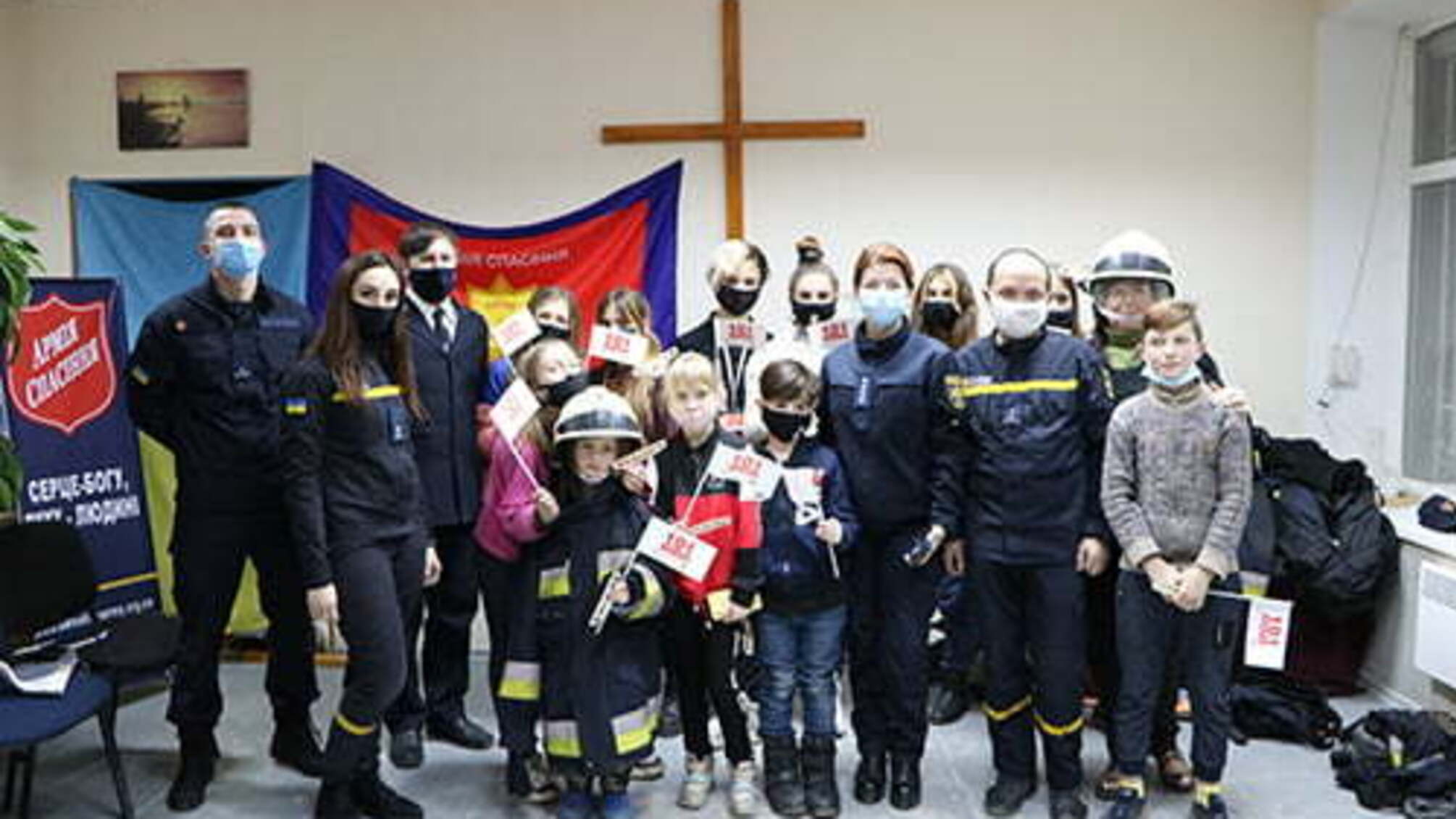 У Дніпрі рятувальники провели пізнавальний урок безпеки (ВІДЕО)