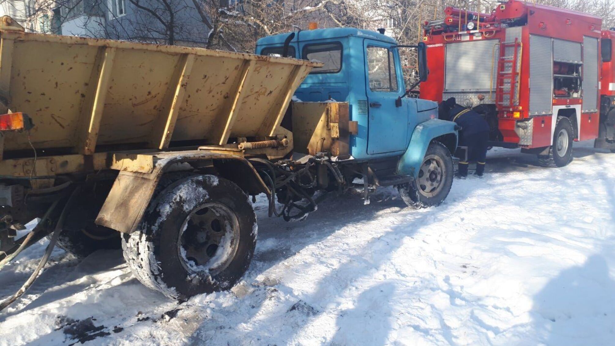 На Кіровоградщині рятувальники 5 разів надавали допомогу водіям на проблемних ділянках доріг