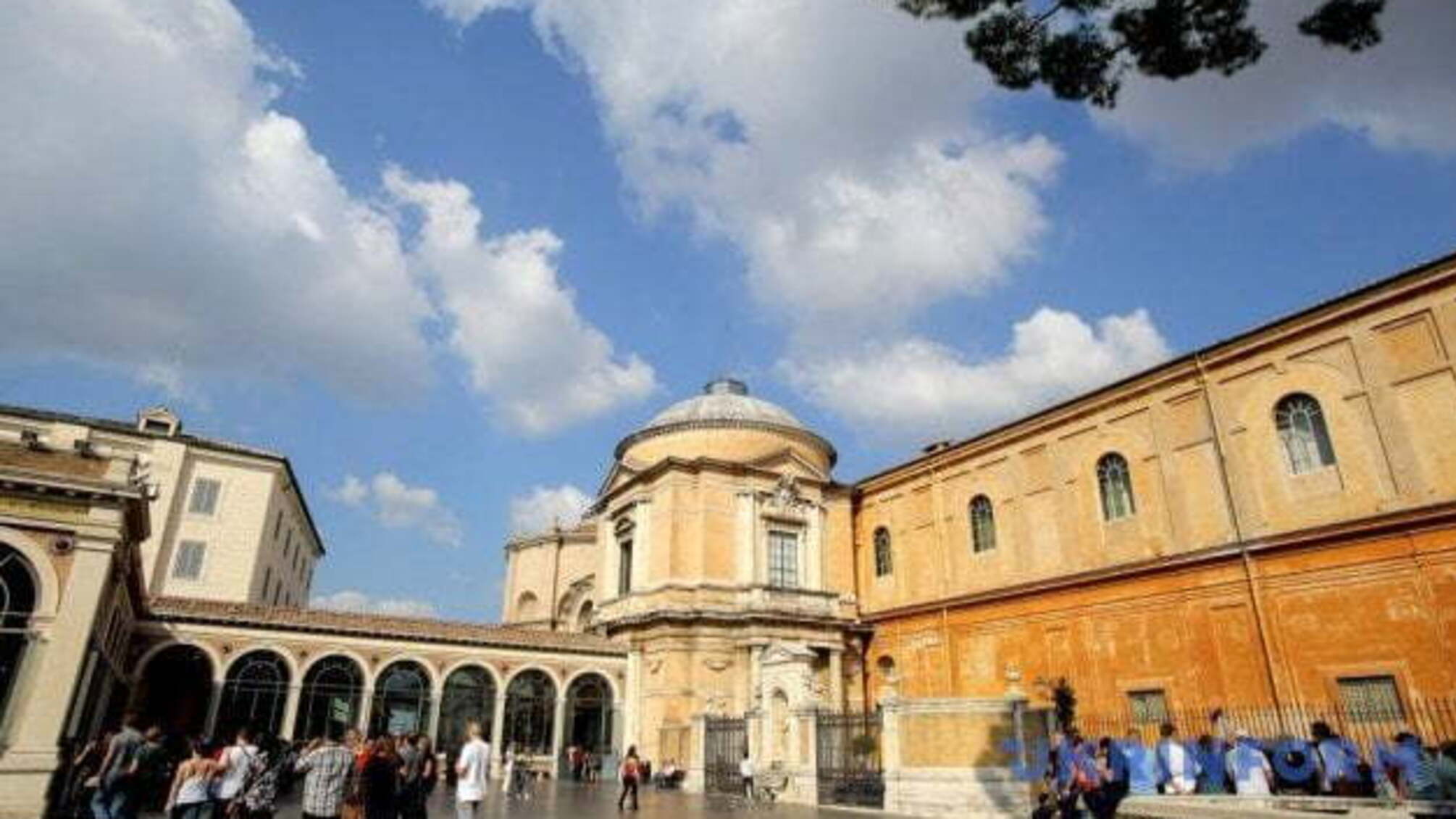 Музеї Ватикану розкритикували за відкриття в умовах карантину
