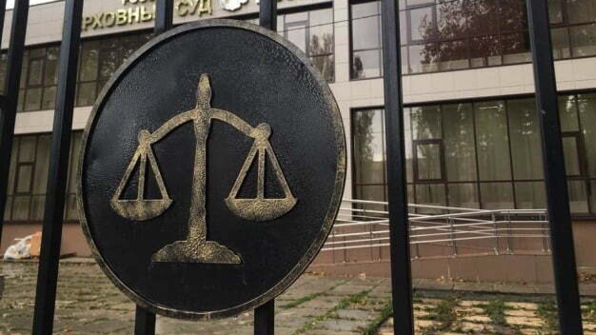 «Суд» у Криму проігнорував апеляцію та залишив активіста Бектемірова у СІЗО до березня