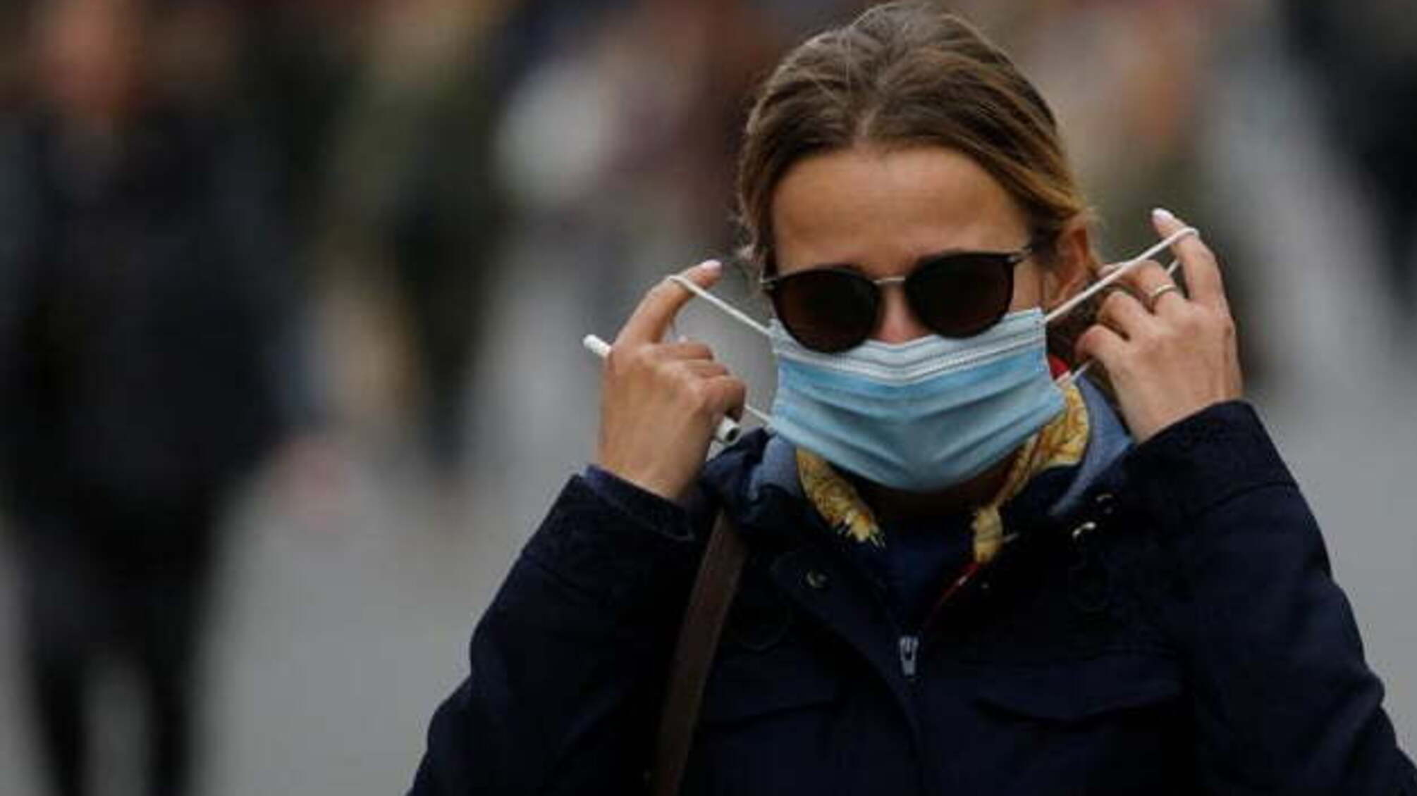 Окуляри здатні захистити від коронавірусу