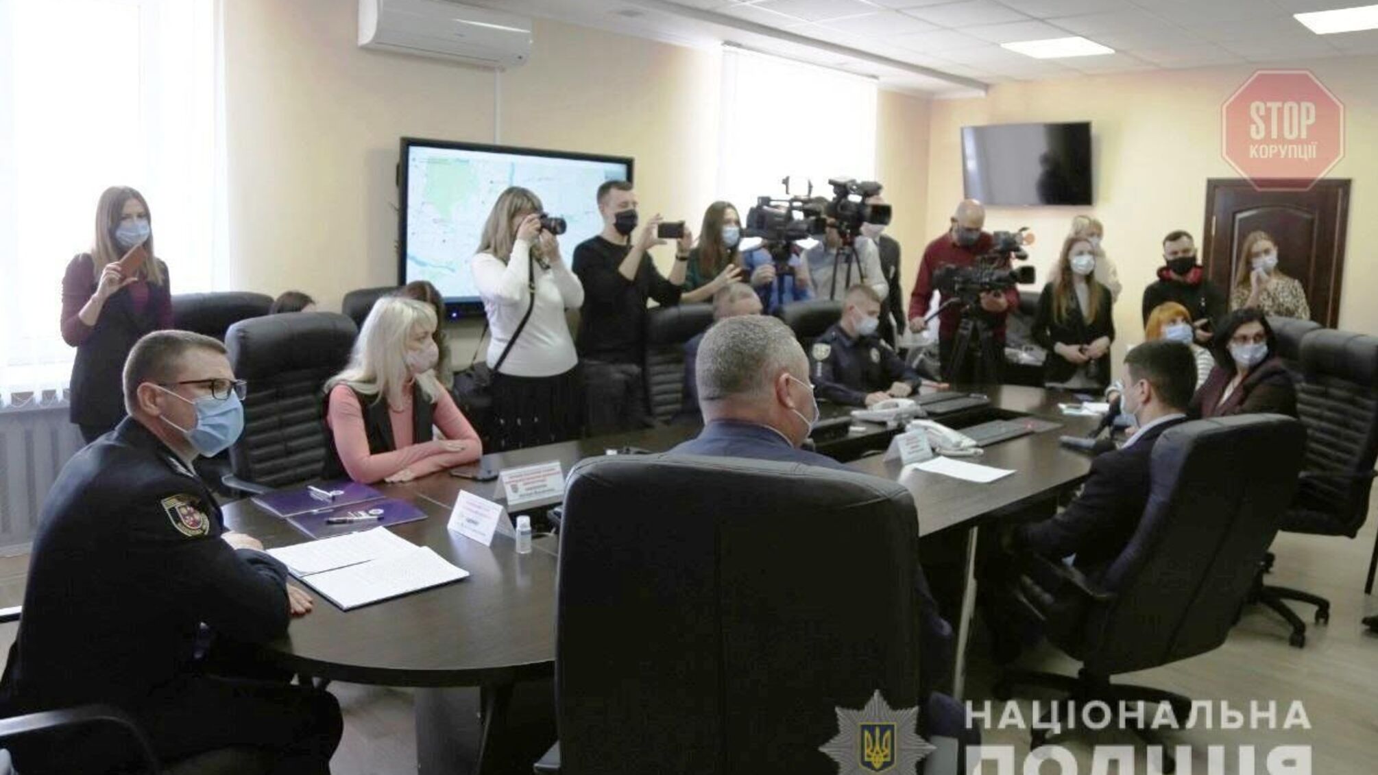 Вінницька поліція презентувала перший в Україні іноваційний безпековий ІТ-проєкт