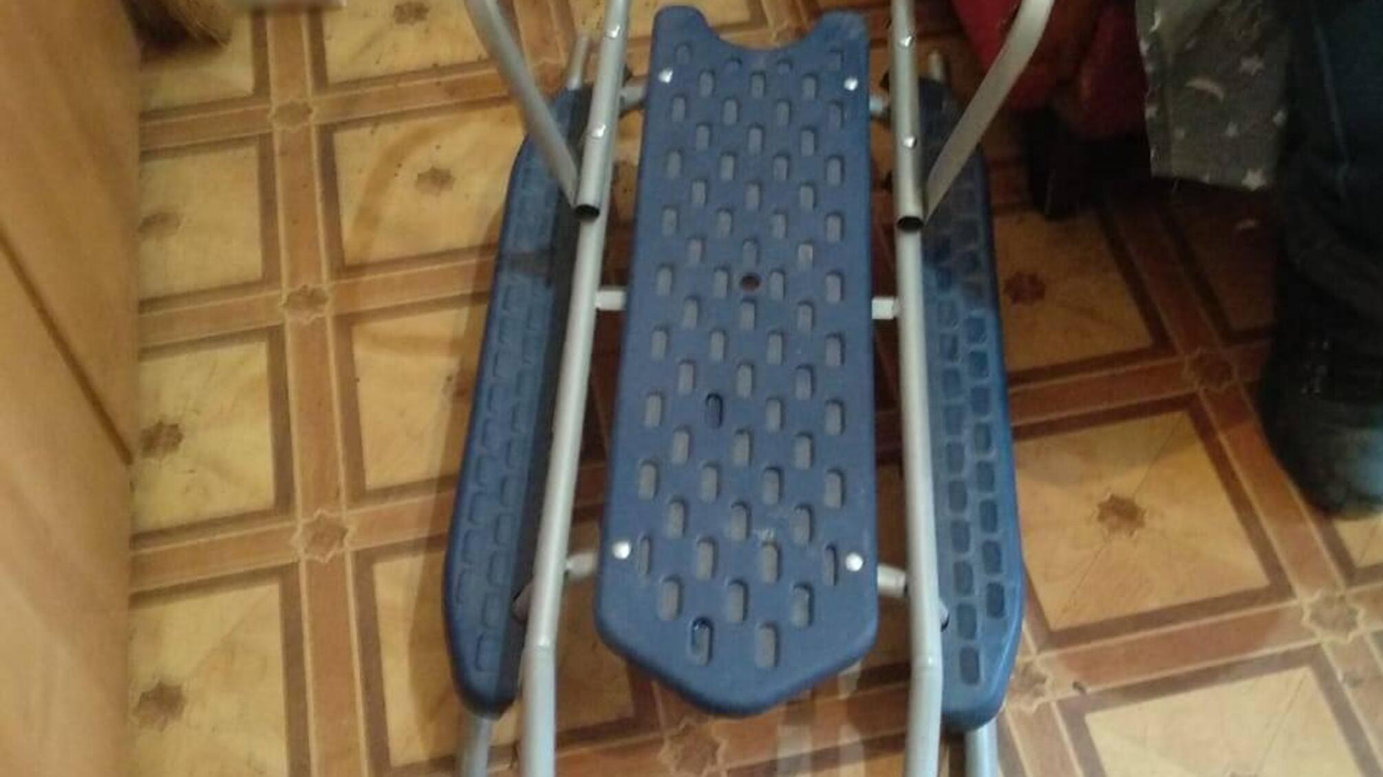 Одеські поліцейські притягують до відповідальності трьох чоловіків, яких викрили у крадіжках