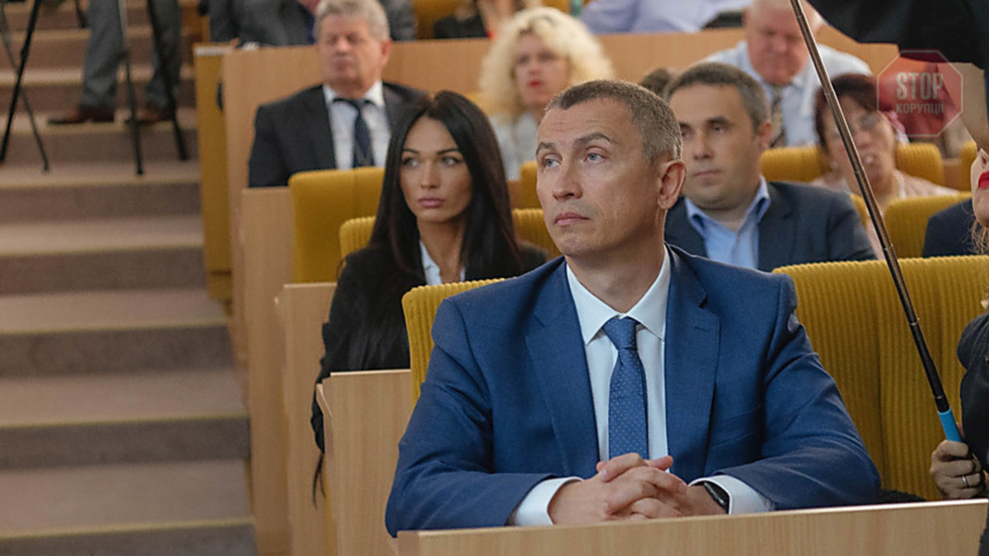 Податківець Герман Андес приховує реальні доходи?