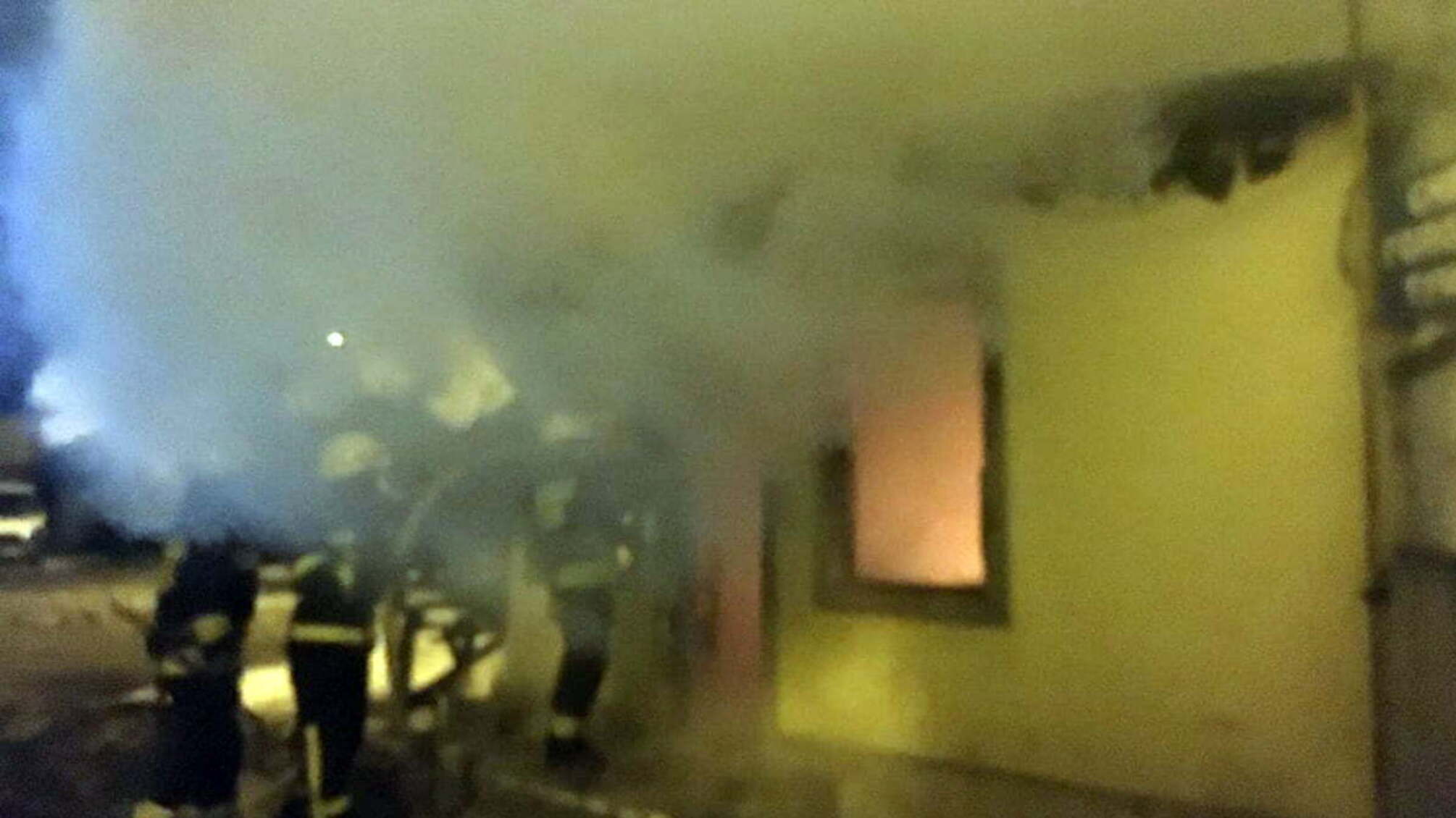 м. Дніпро: співробітники Служби порятунку «101» ліквідували пожежу у неексплуатуємій будівлі