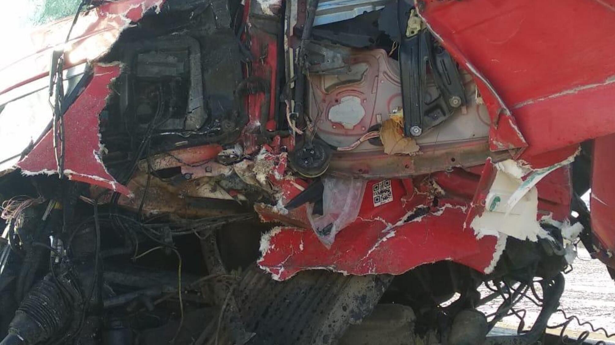 Поліцейські встановлюють обставини смертельної ДТП на трасі Одеса-Київ за участю двох вантажних автомобілів