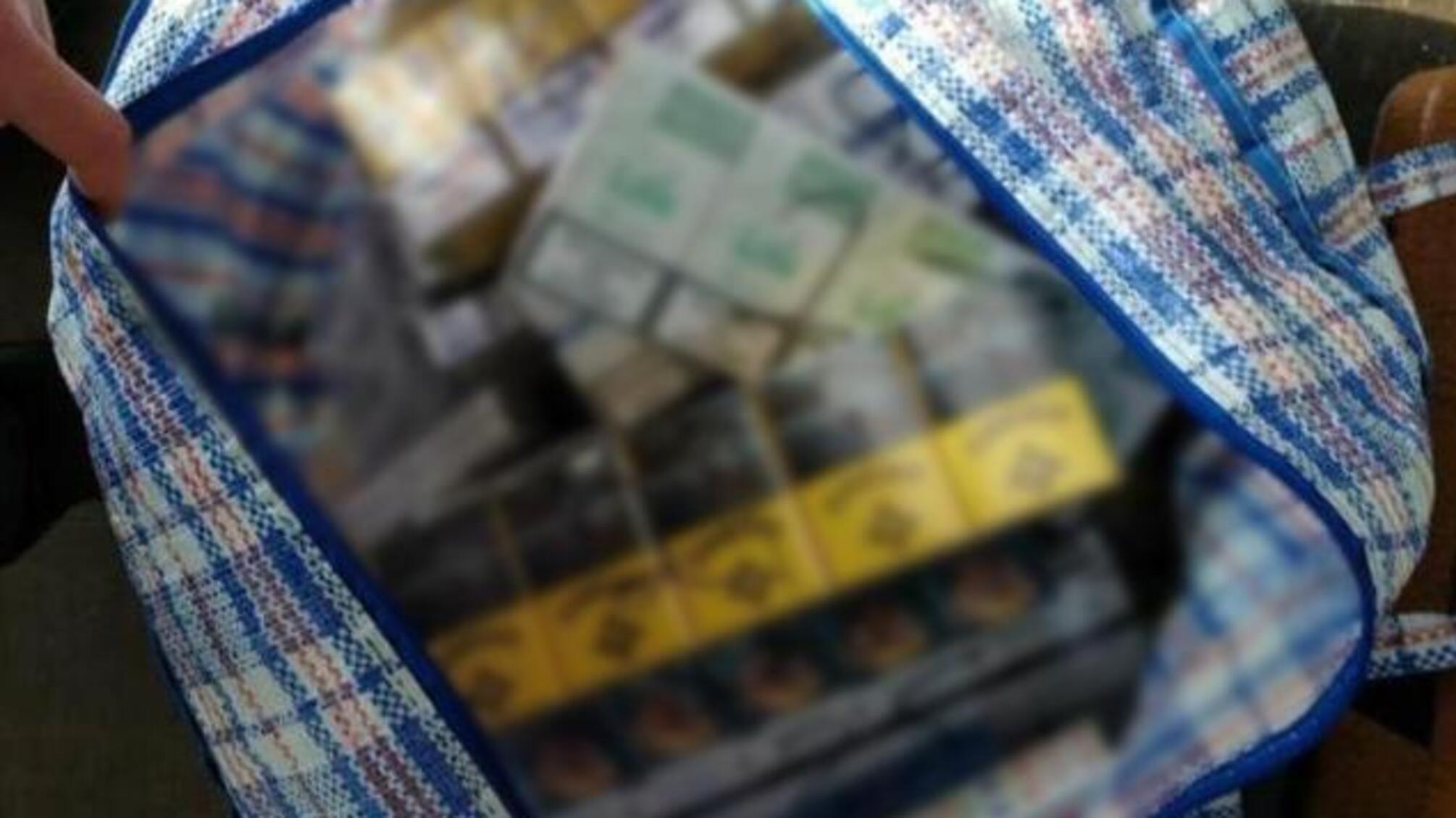 В Одесі поліцейські притягують до відповідальності порушників правил торгівлі тютюновими виробами