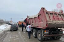 ''Новая Конча-Заспа'': в Киевской области поймали песчаных нелегалов (фото)