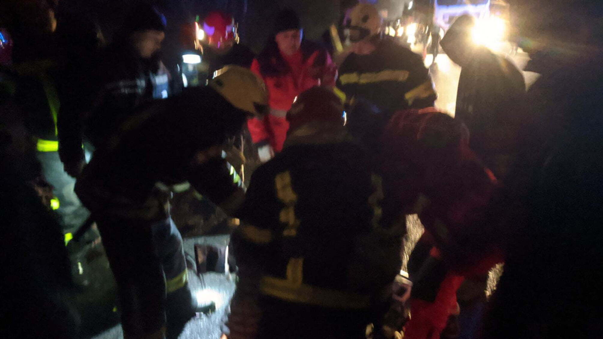 Рятувальники деблокували потерпілого із понівеченого авто