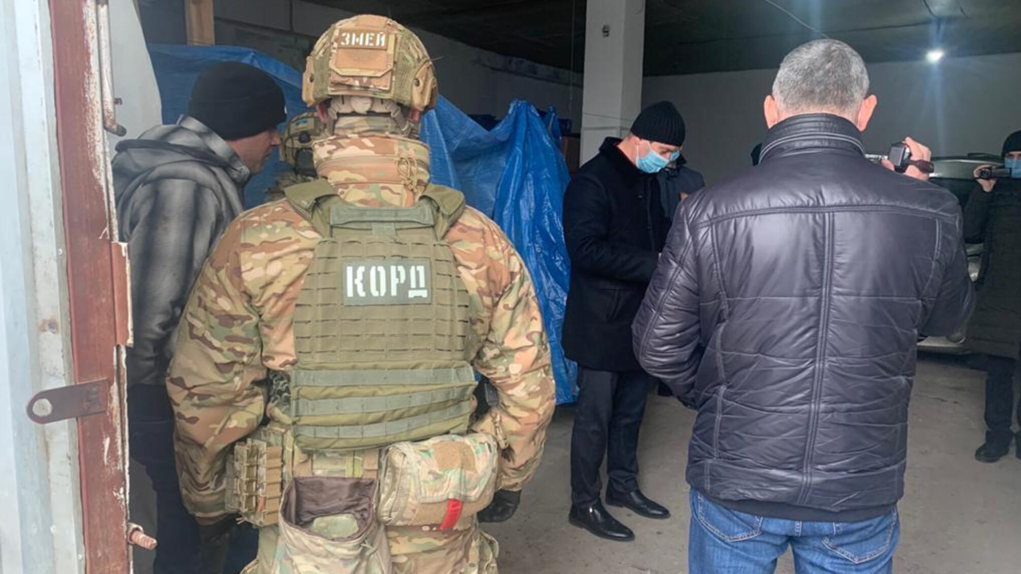 Правоохоронці Херсонщини вилучили з незаконного обігу алкогольну продукцію на понад 2,5 мільйона гривень