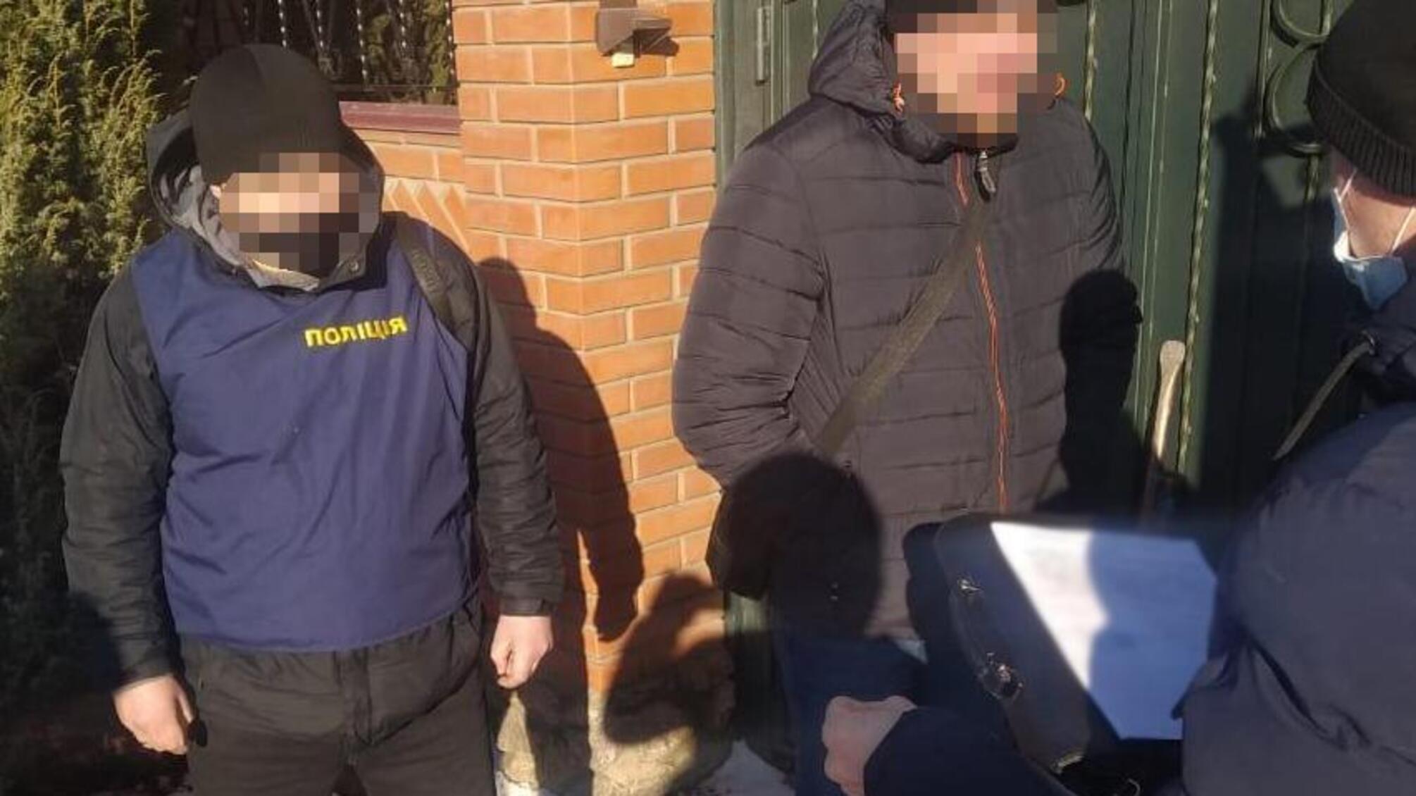 Харківські поліцейські затримали угруповання, які обклали «даниною» підприємців Лозівського району