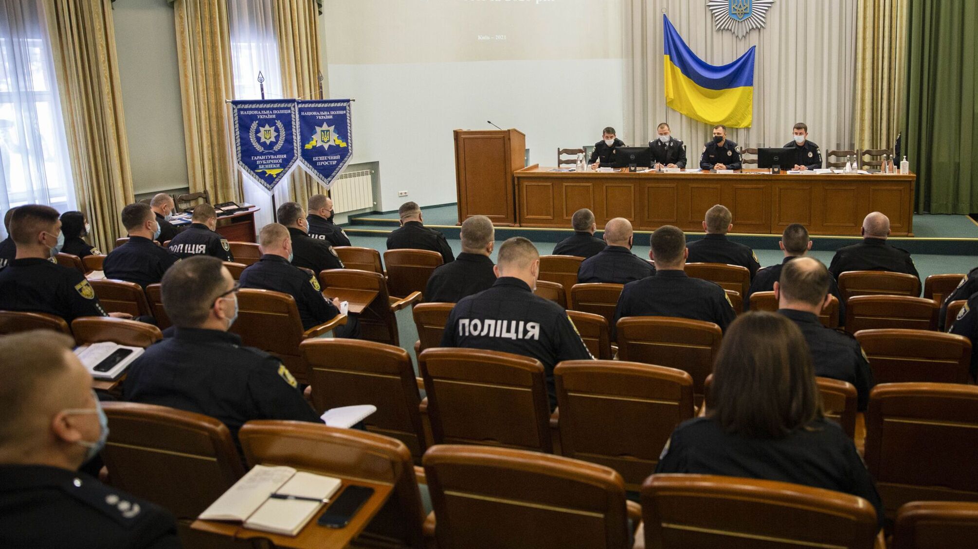 Голова Нацполіції нагородив  кращих співробітників  підрозділів превентивної діяльності
