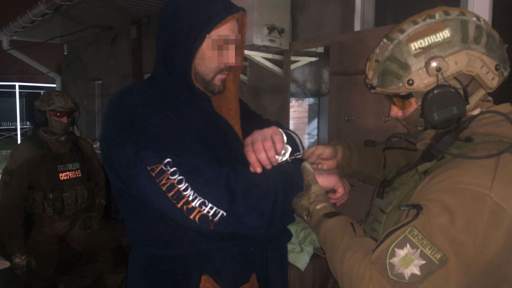 У Миколаєві поліцейські затримали угруповання зловмисників, що виготовляли та розповсюджували амфетамін