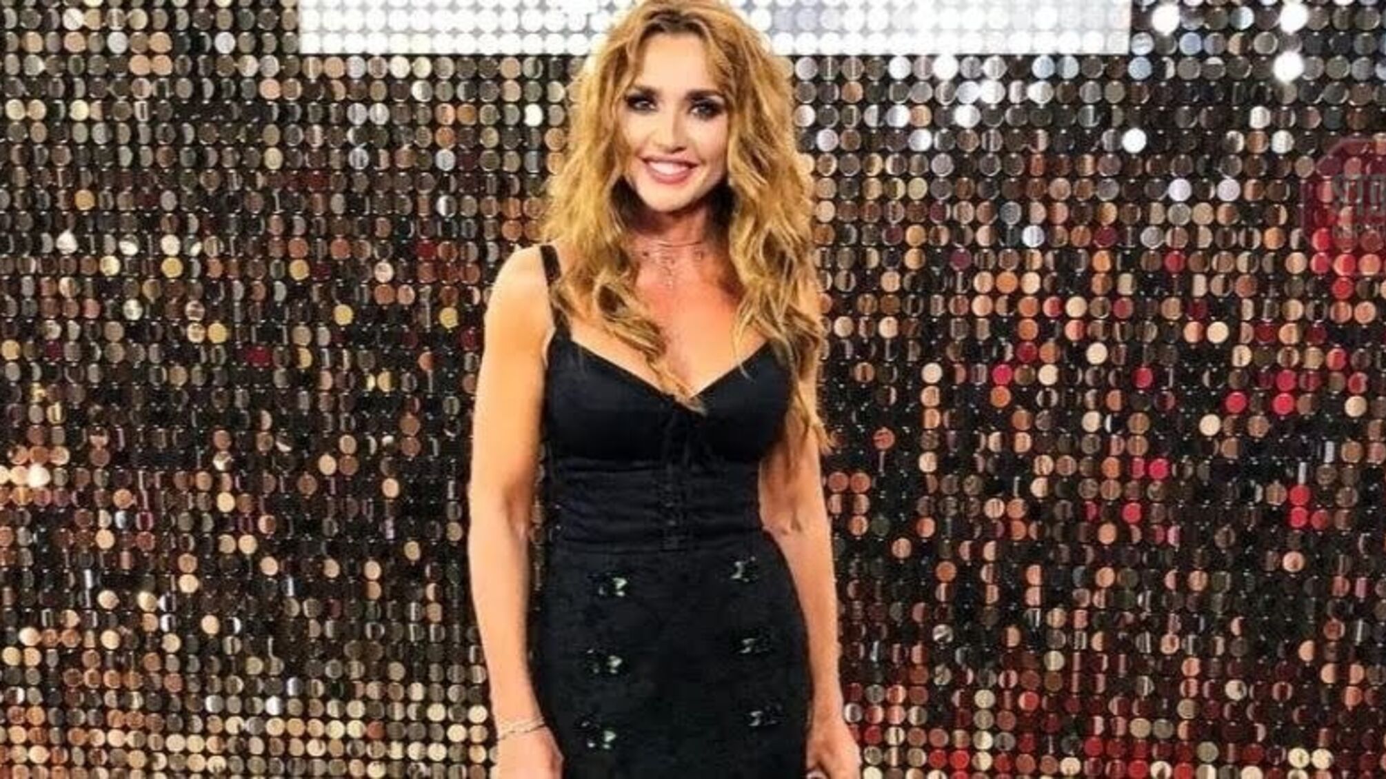 Дружина Медведчука потрапила до “Миротворця”