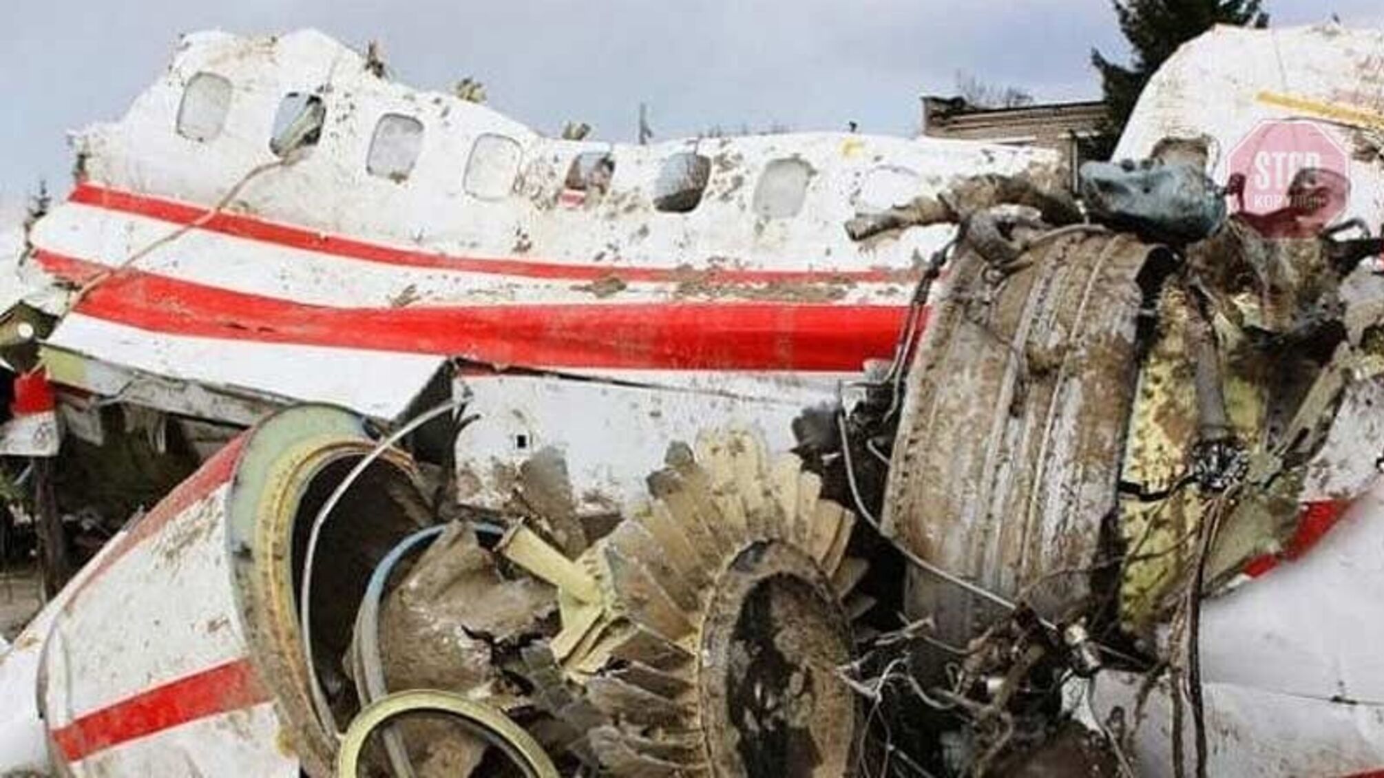 Авиакатастрофа под Смоленском: на борту самолета с Качиньским сдетонировало взрывное устройство