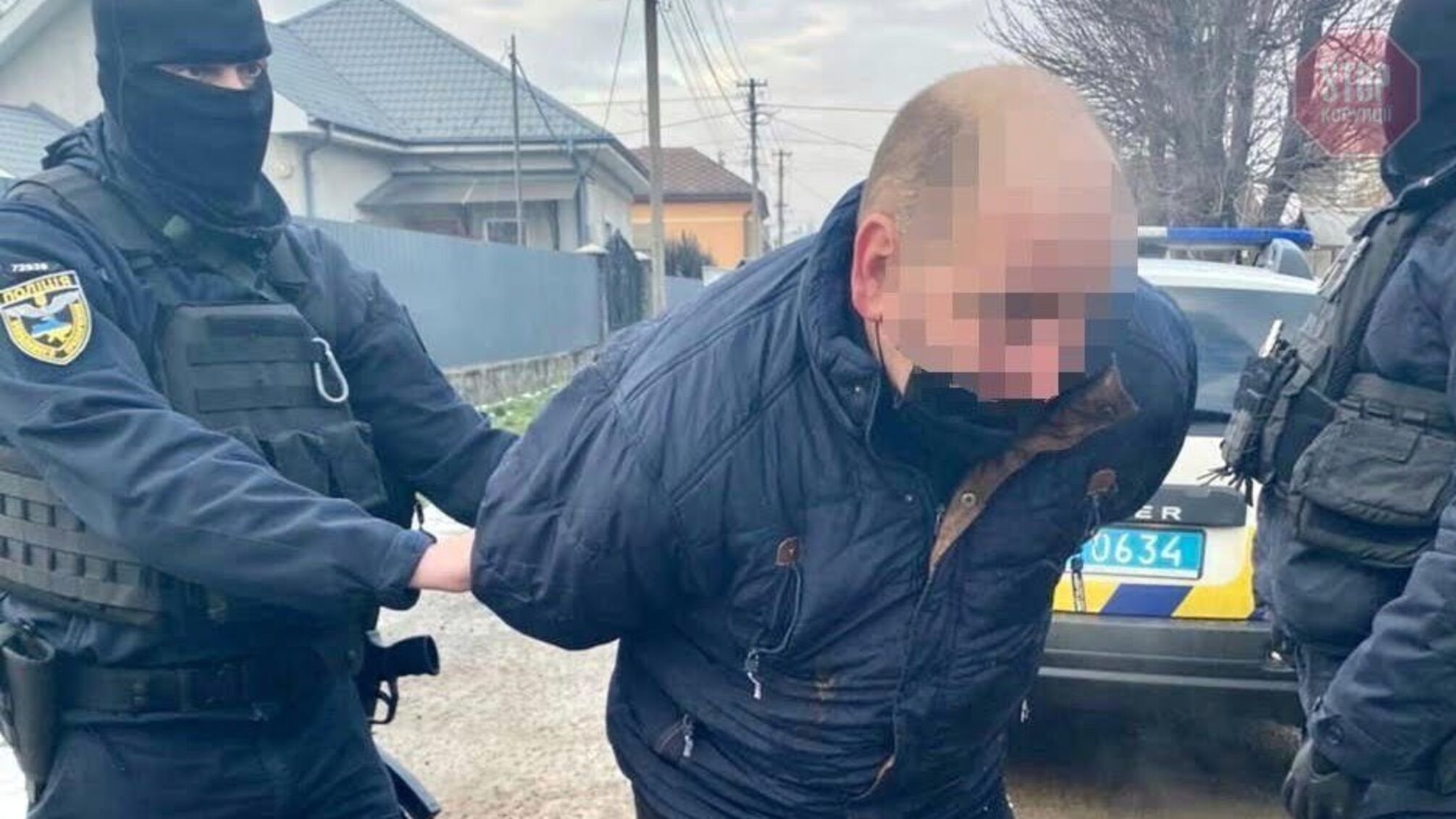 Закарпатські поліцейські заблокували канал постачання в регіон особливо небезпечних психотропів