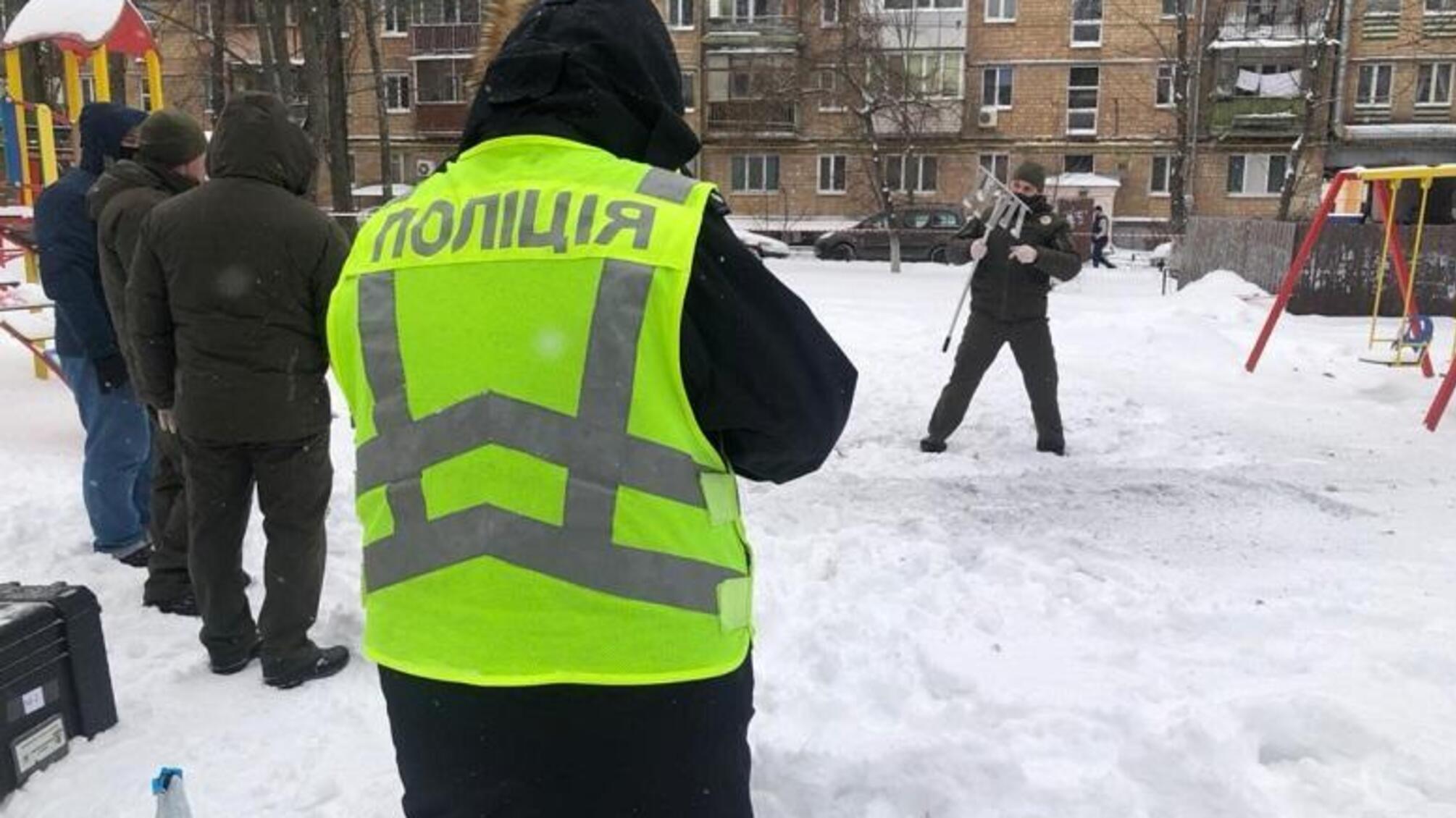 Поліцейські встановлюють обставини вибуху у Солом’янському районі (ОНОВЛЕНО)