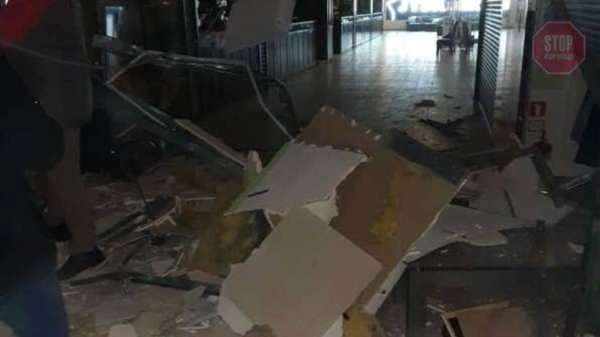 В Черновцах прогремел взрыв в торговом центре