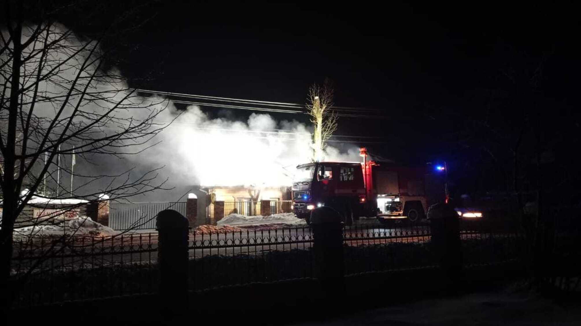 Івано-Франківська область: рятувальники ліквідували пожежу в Калуському районі