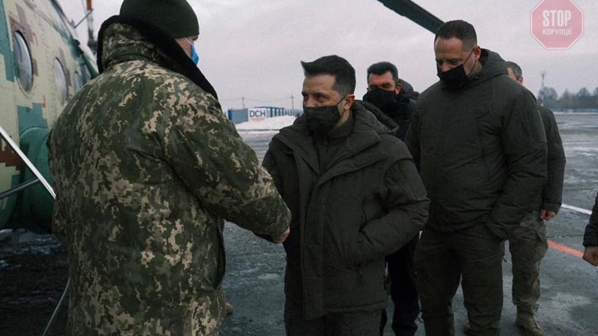 Президент разом з послами G7 відвідали передову