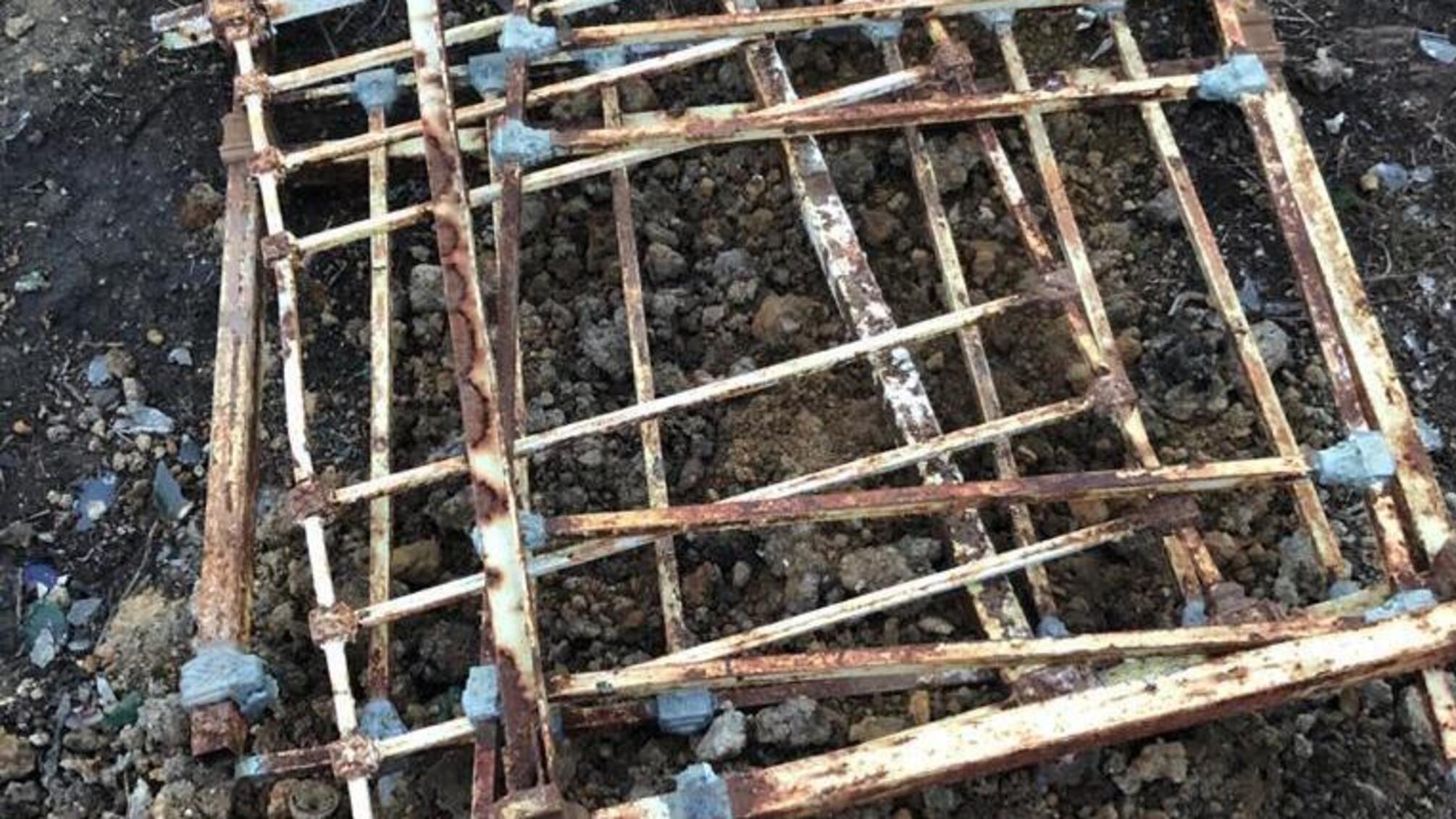 В Одеському районі поліцейські викрили двох чоловіків у скоєнні крадіжок в магазині та приватному домоволодінні