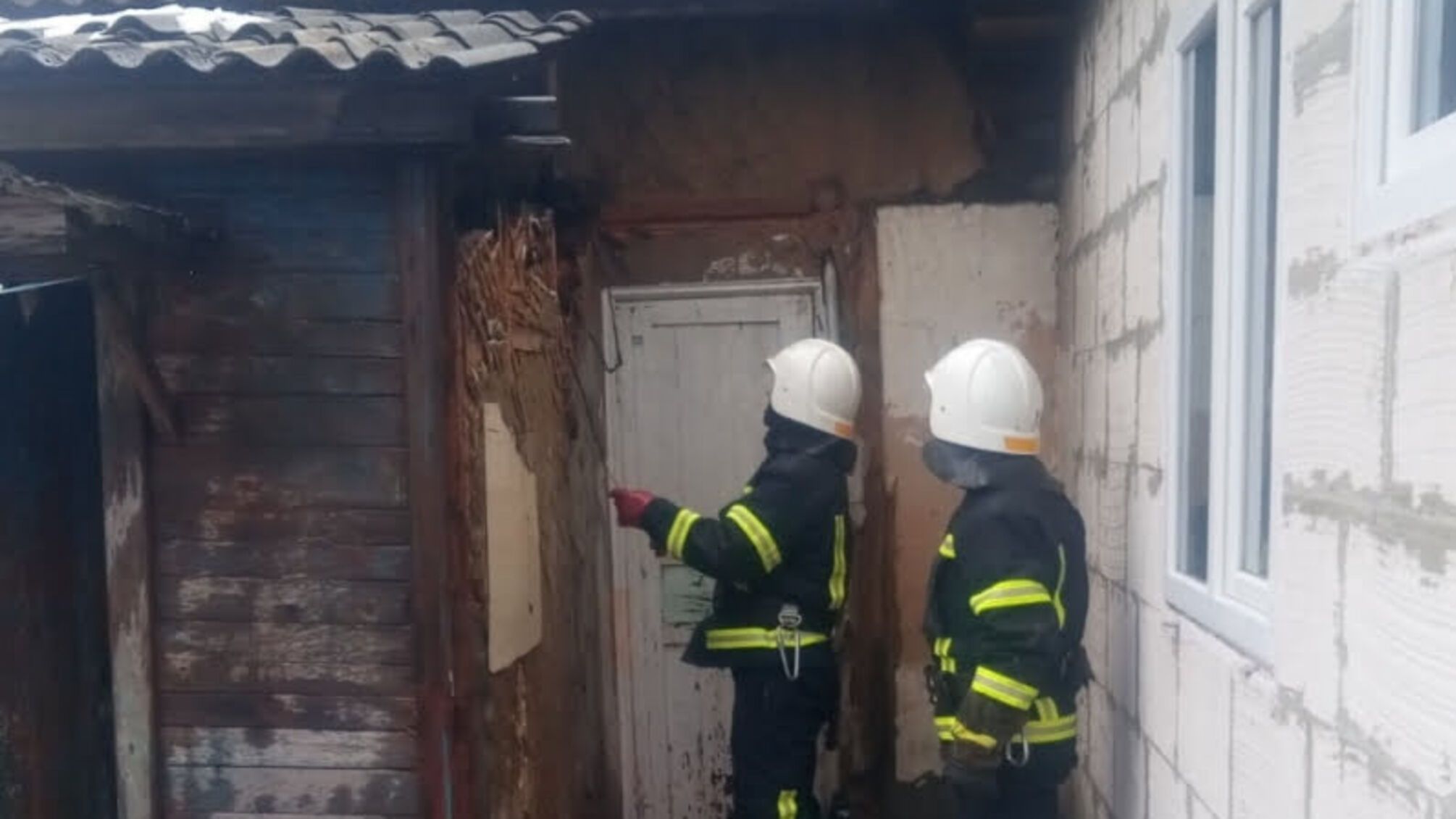 На Сумщині вогнеборці ліквідували загоряння в житловому будинку