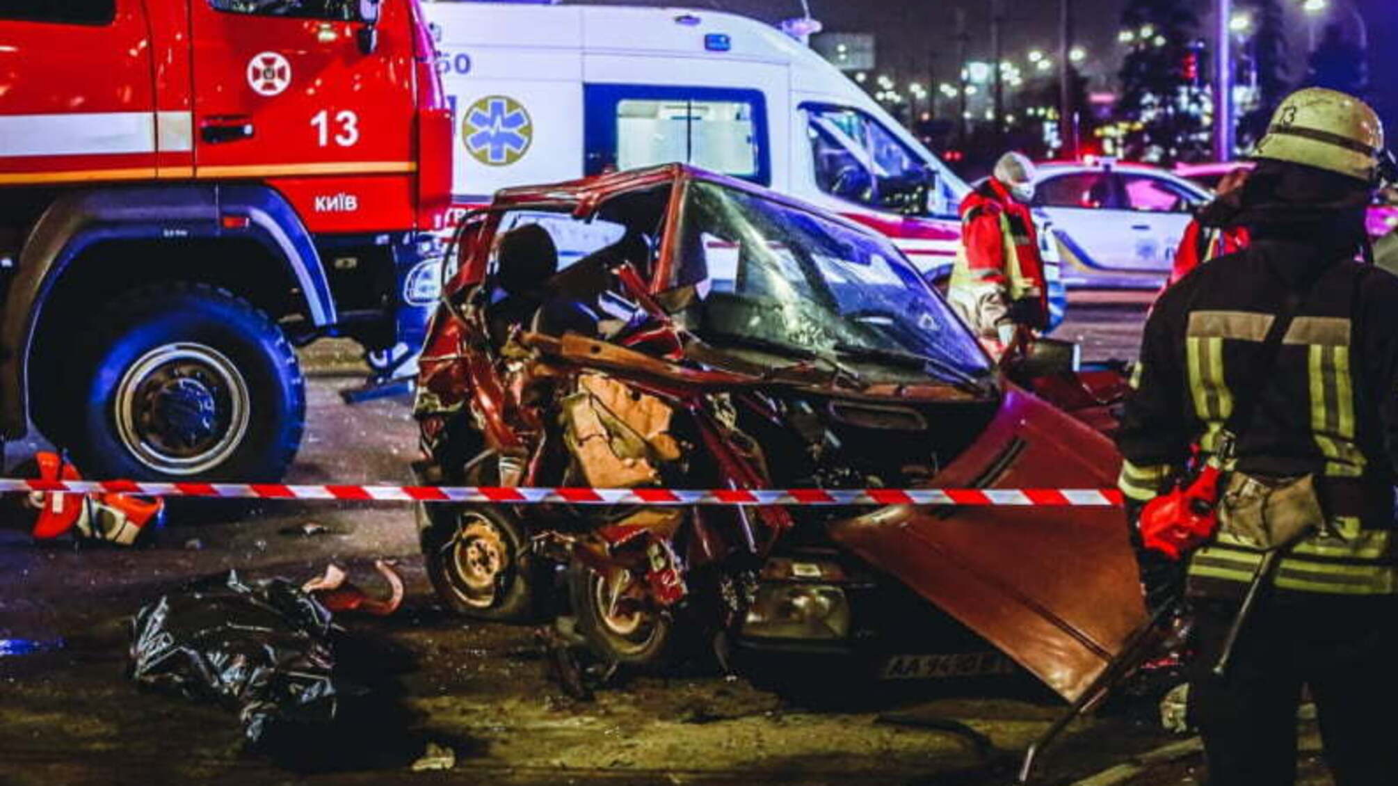 Київ: внаслідок дорожньо-транспортної пригоди загинуло двоє людей