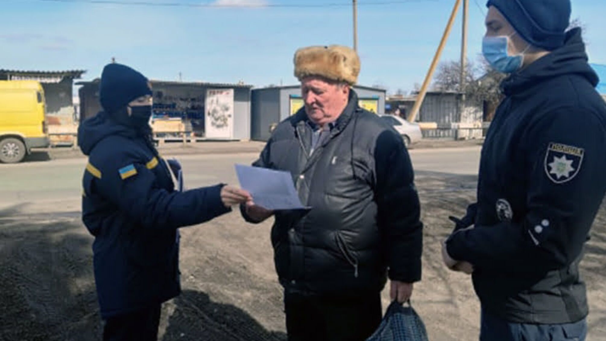 Дніпропетровська область: рятувальниками спільно з правоохоронцями провели профілактичну роботу щодо попередження поширення COVID-19