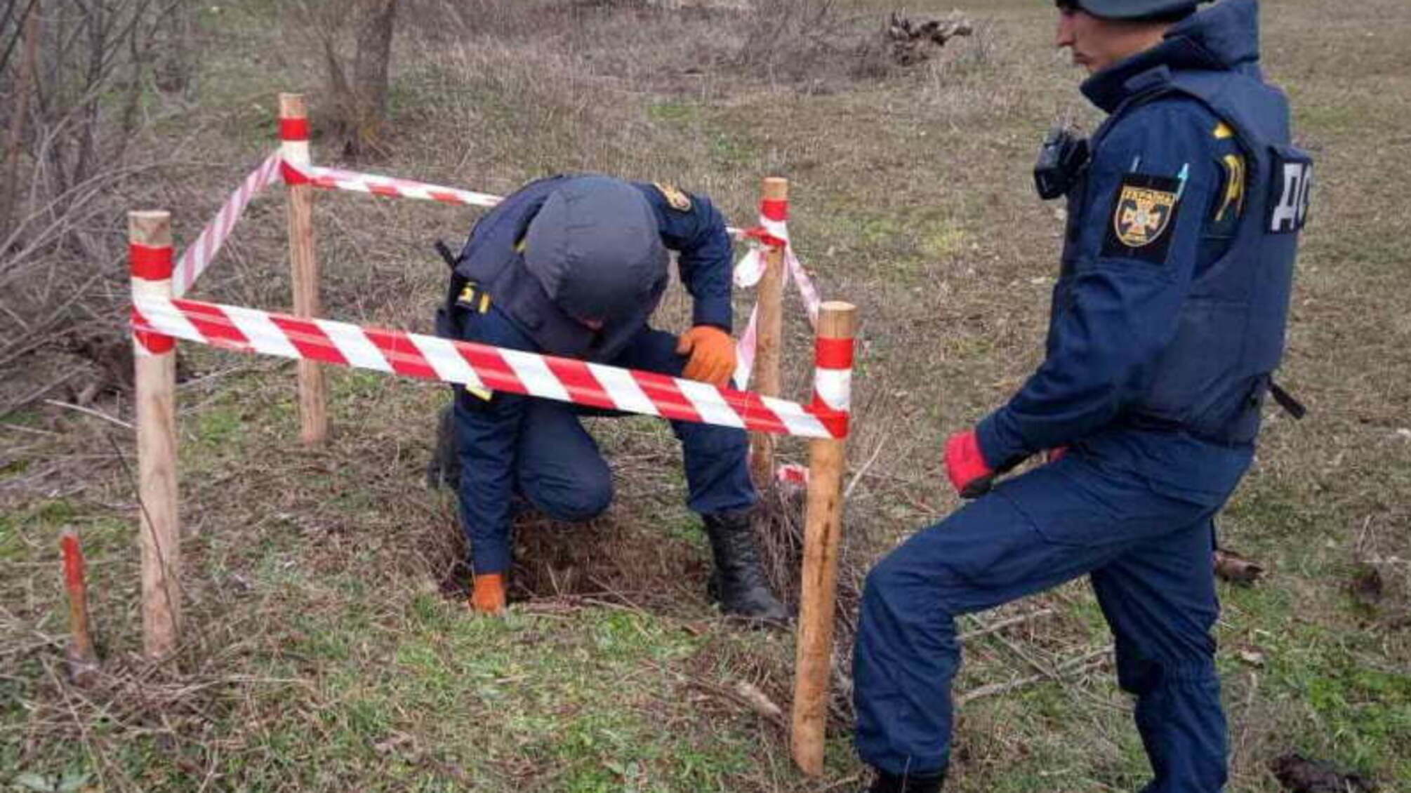 Херсонська область: в Нововоронцовському районі піротехнічною групою знищено артилерійський снаряд часів минулих війн