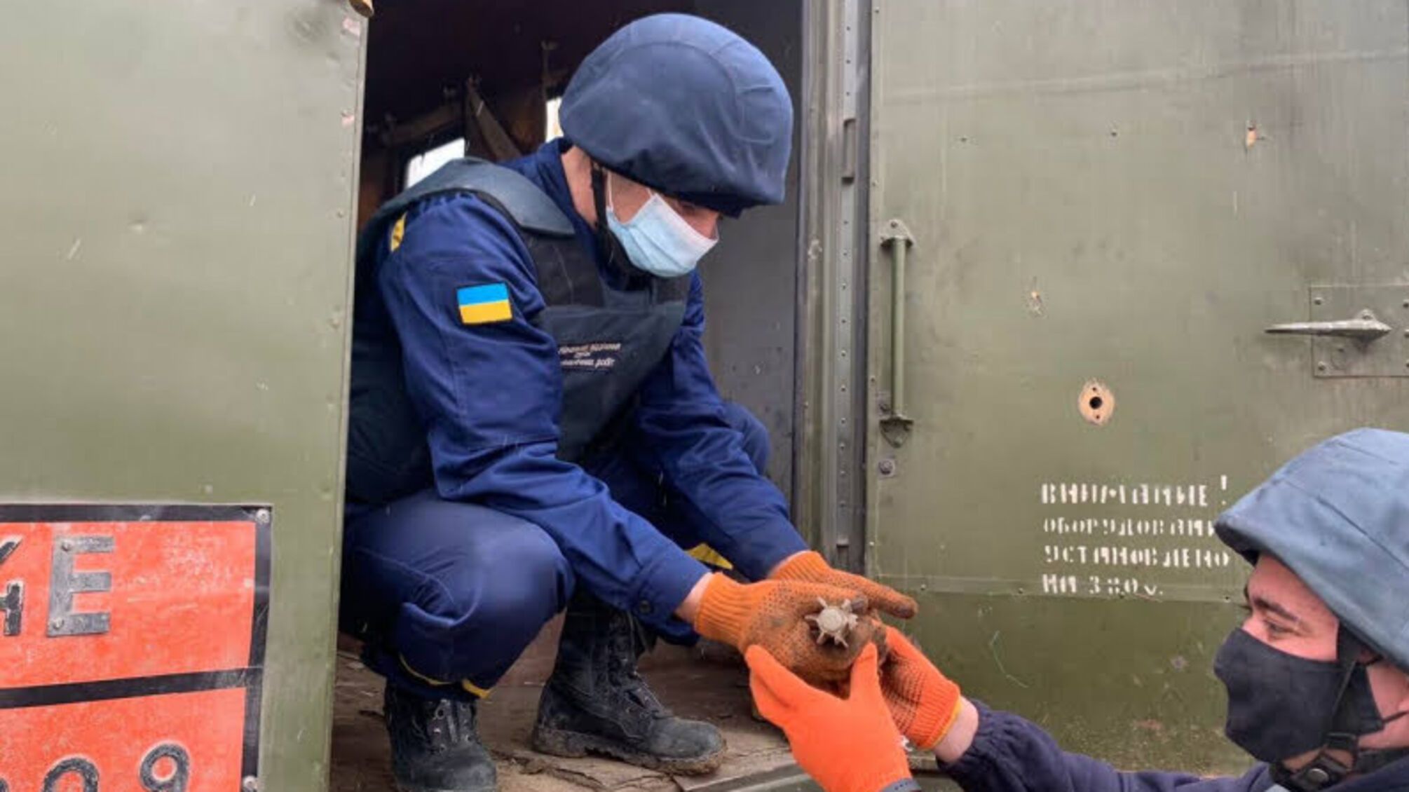 Чернівецька область: піротехніки знищили застарілу мінометну міну