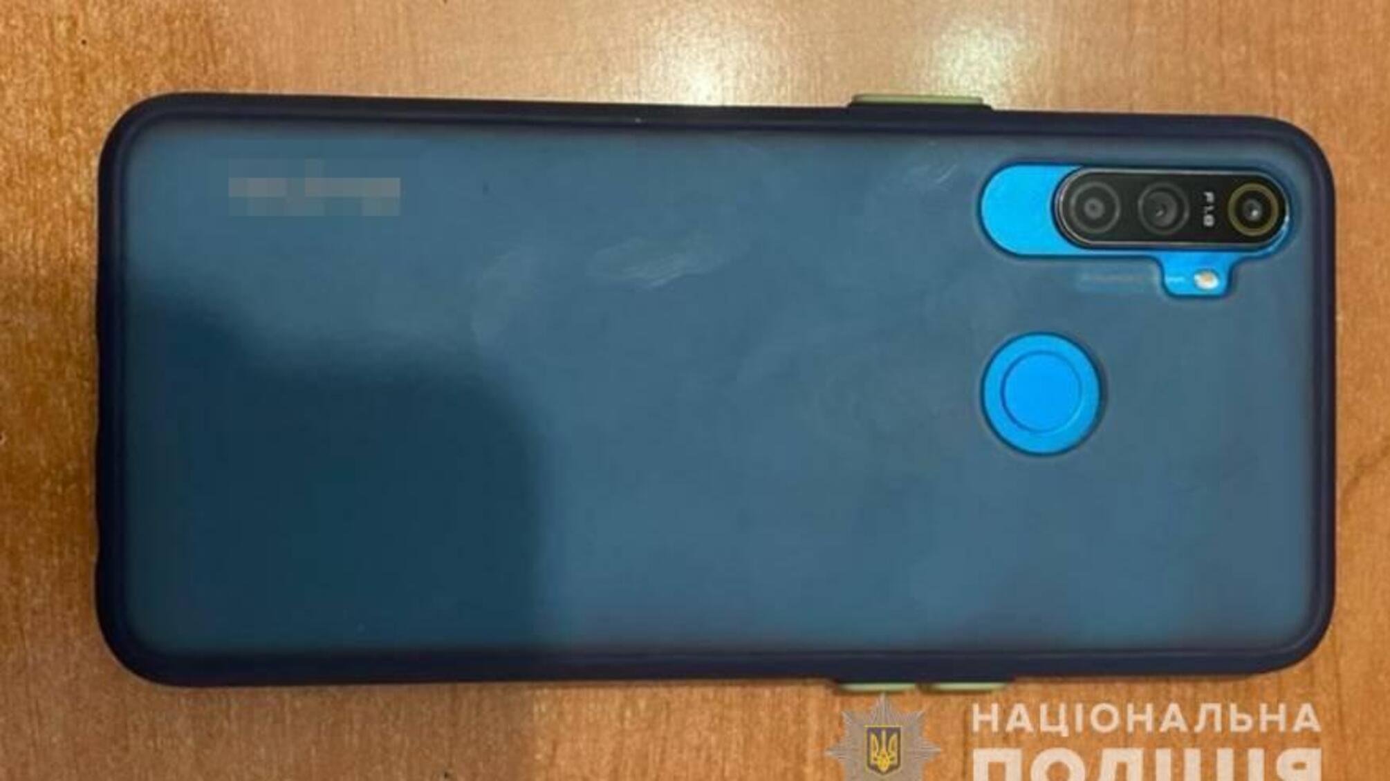 В Одесі поліцейські викрили двох іноземців у скоєнні майнових злочинів у громадських місцях