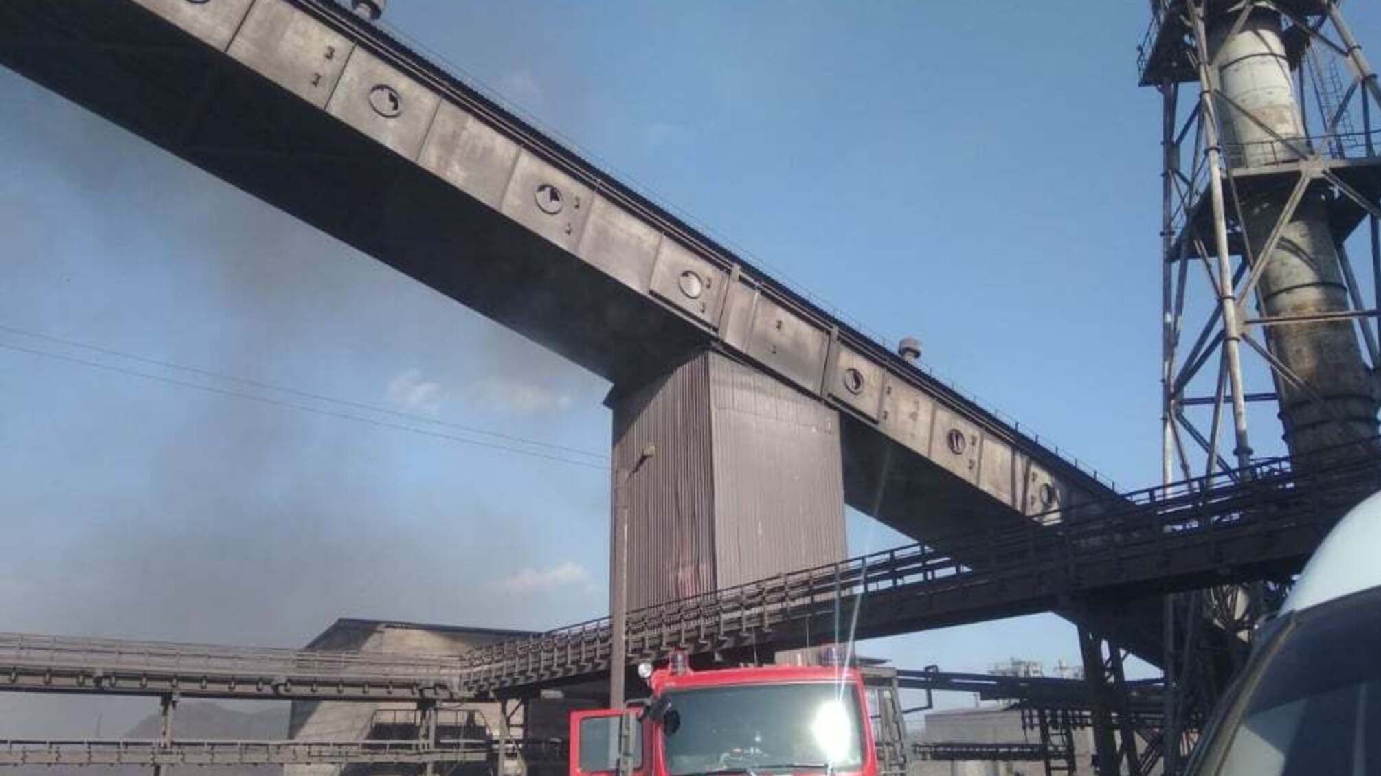 Донецька область: рятувальники ліквідували загоряння в вапняному цеху