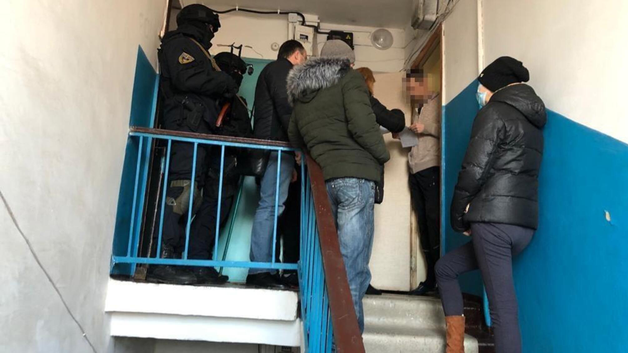 Харківські детективи викрили чоловіка, який двічі «замінував» заклад у Львові